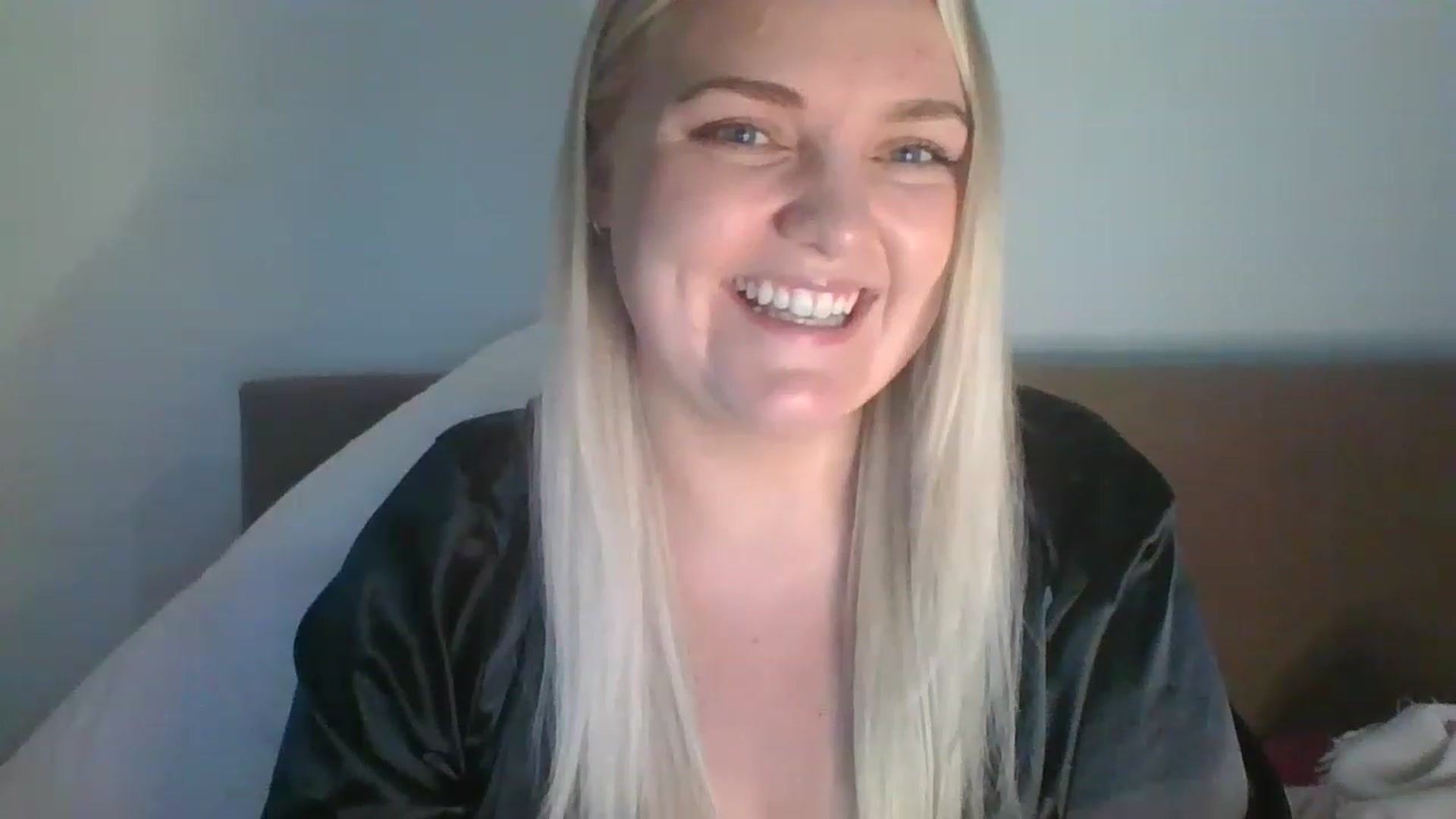 Gallery image thumbnail from JessyLou's myfreecams stream on, 06/06/2023, 20:20 image 19 of 20