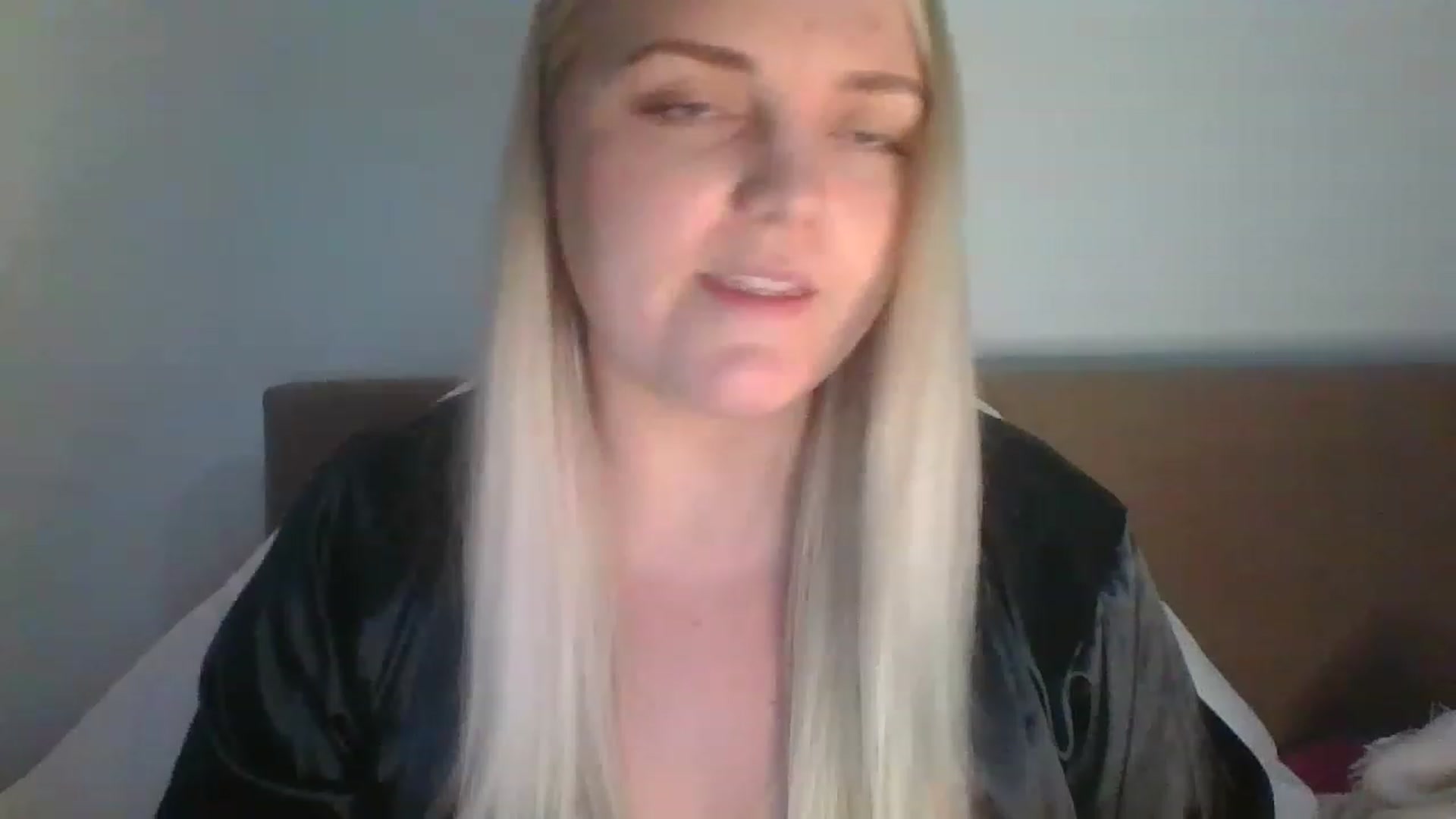 Gallery image thumbnail from JessyLou's myfreecams stream on, 06/06/2023, 20:20 image 8 of 20