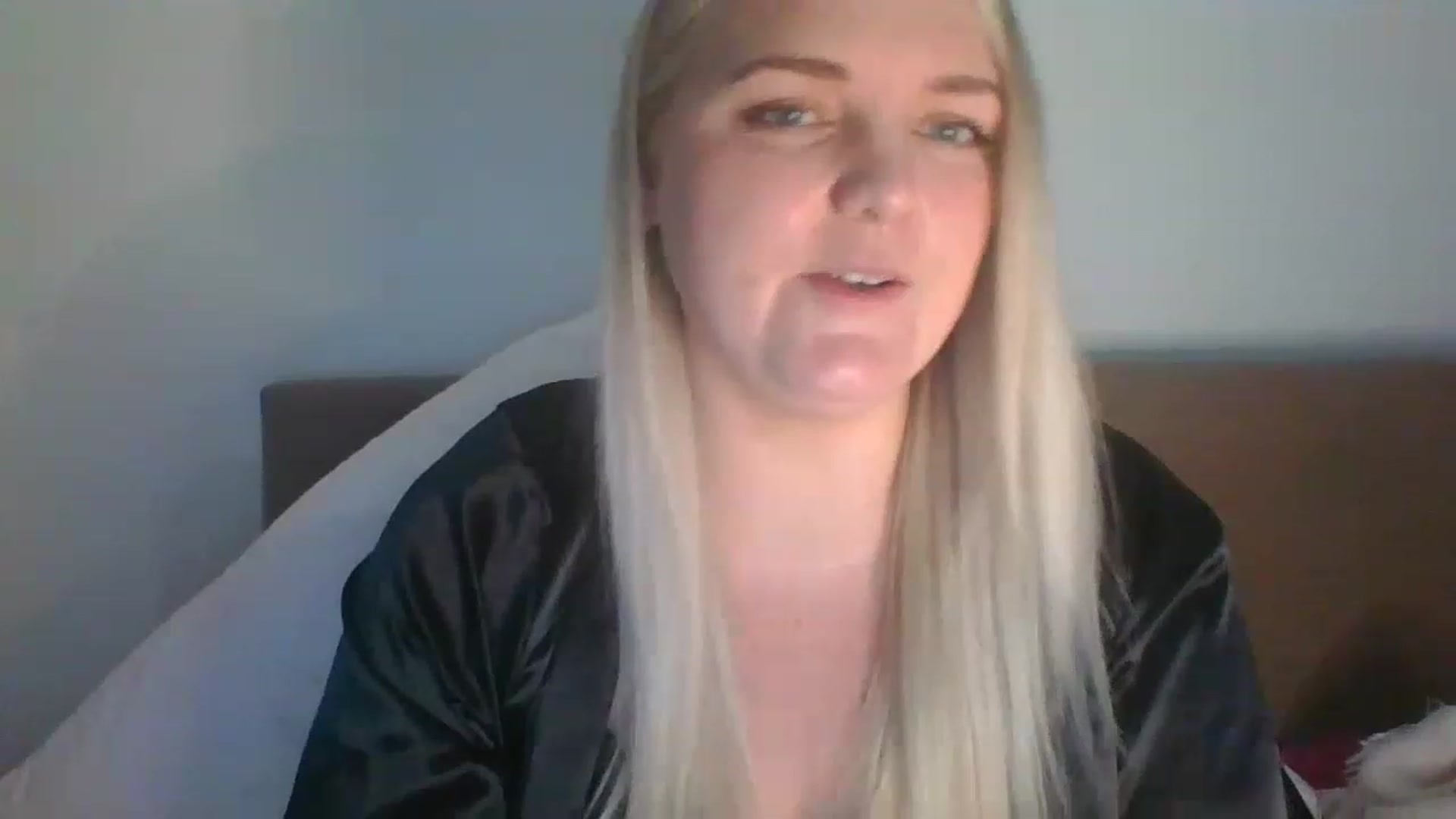 Gallery image thumbnail from JessyLou's myfreecams stream on, 06/06/2023, 20:20 image 18 of 20