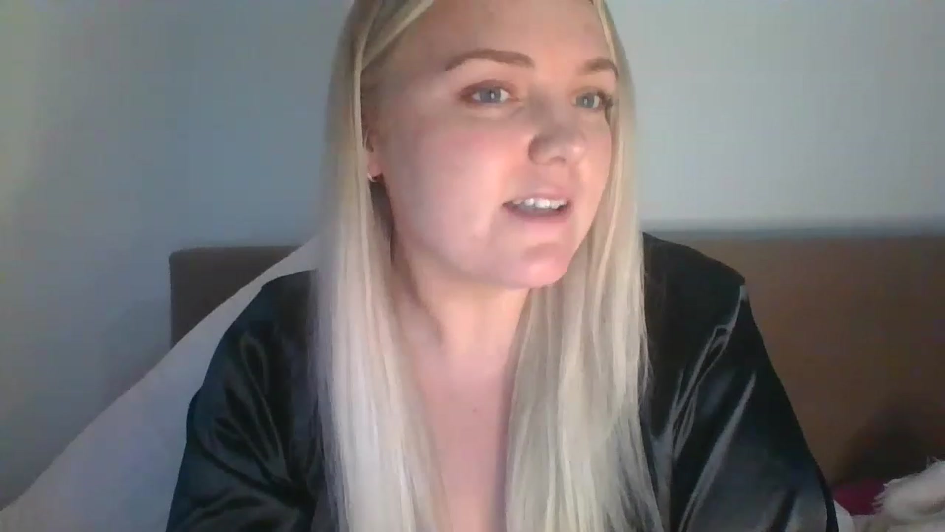 Gallery image thumbnail from JessyLou's myfreecams stream on, 06/06/2023, 20:20 image 10 of 20