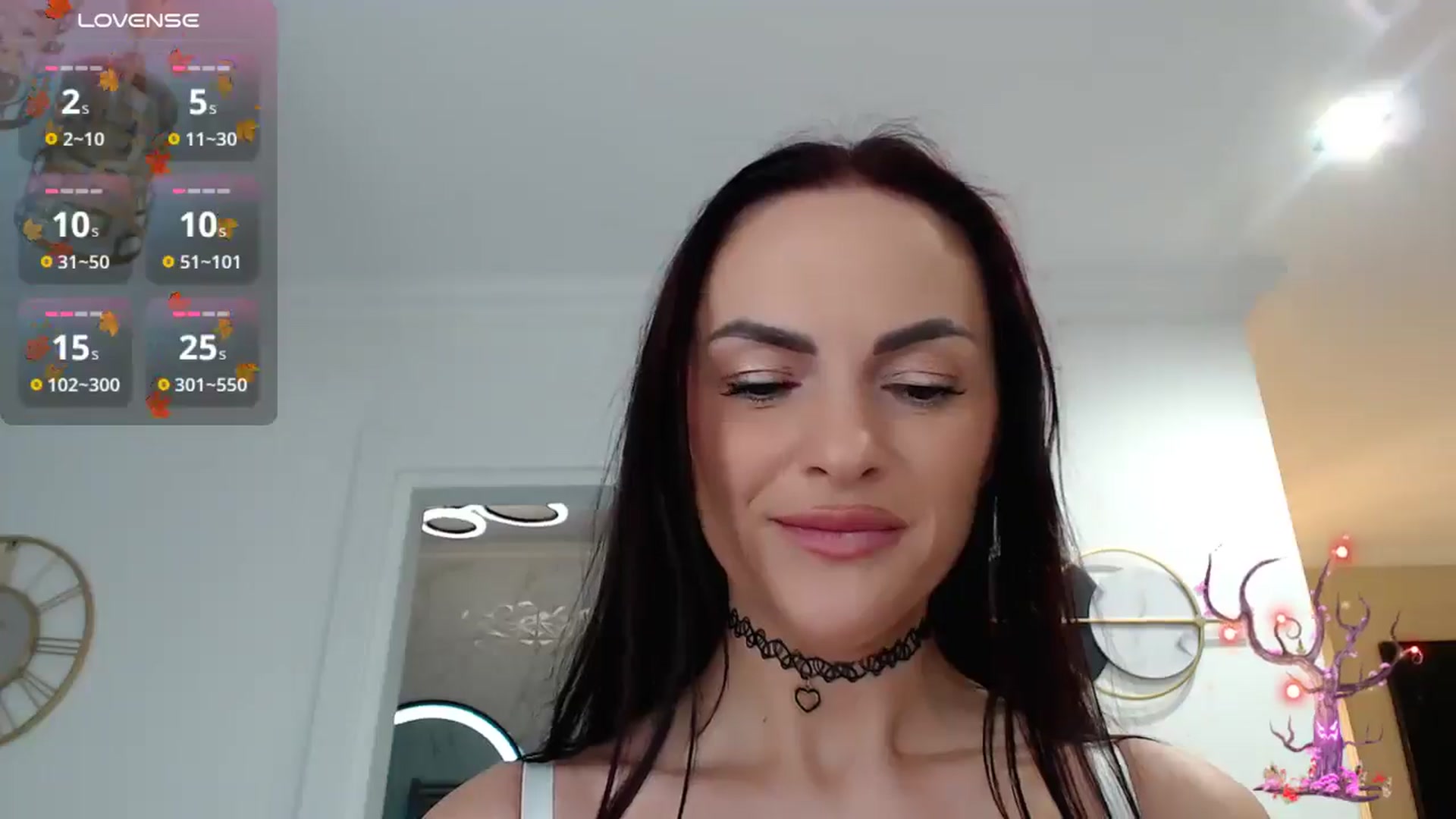 Gallery image thumbnail from JessyVixen's myfreecams stream on, 10/25/2025, 12:37 image 9 of 20