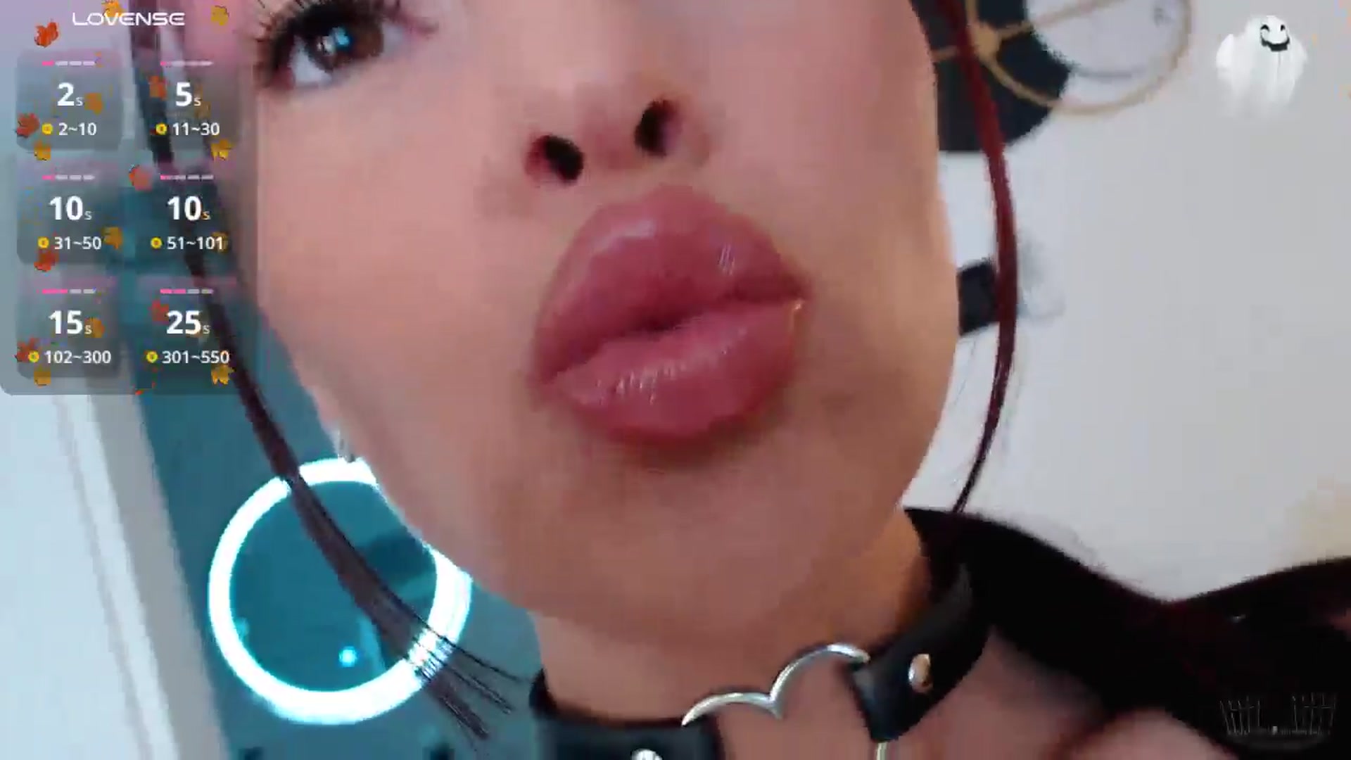 Gallery image thumbnail from JessyVixen's myfreecams stream on, 10/31/2025, 11:18 image 3 of 20