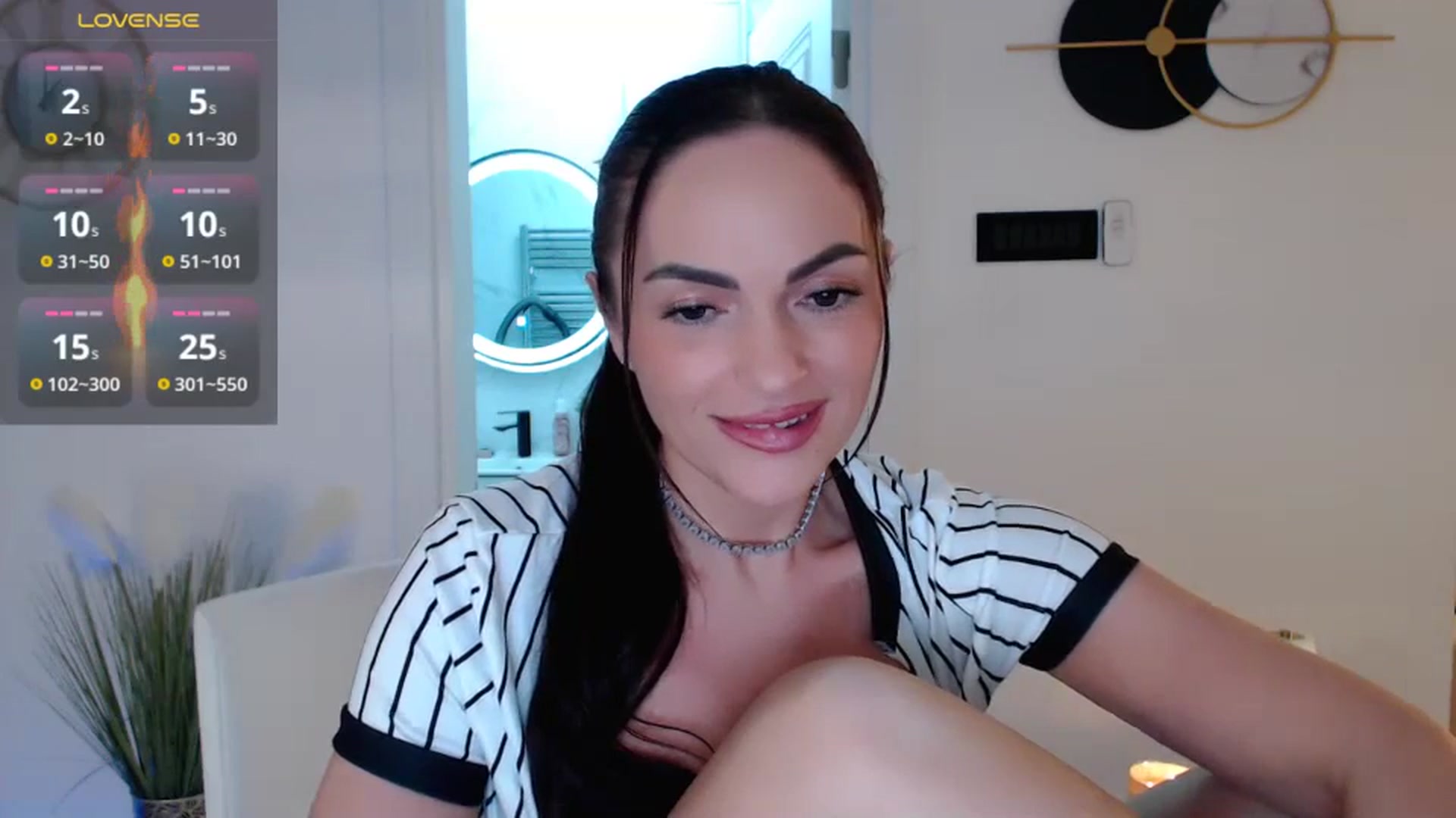 Gallery image thumbnail from JessyVixen's myfreecams stream on, 01/30/2026, 12:02 image 17 of 20
