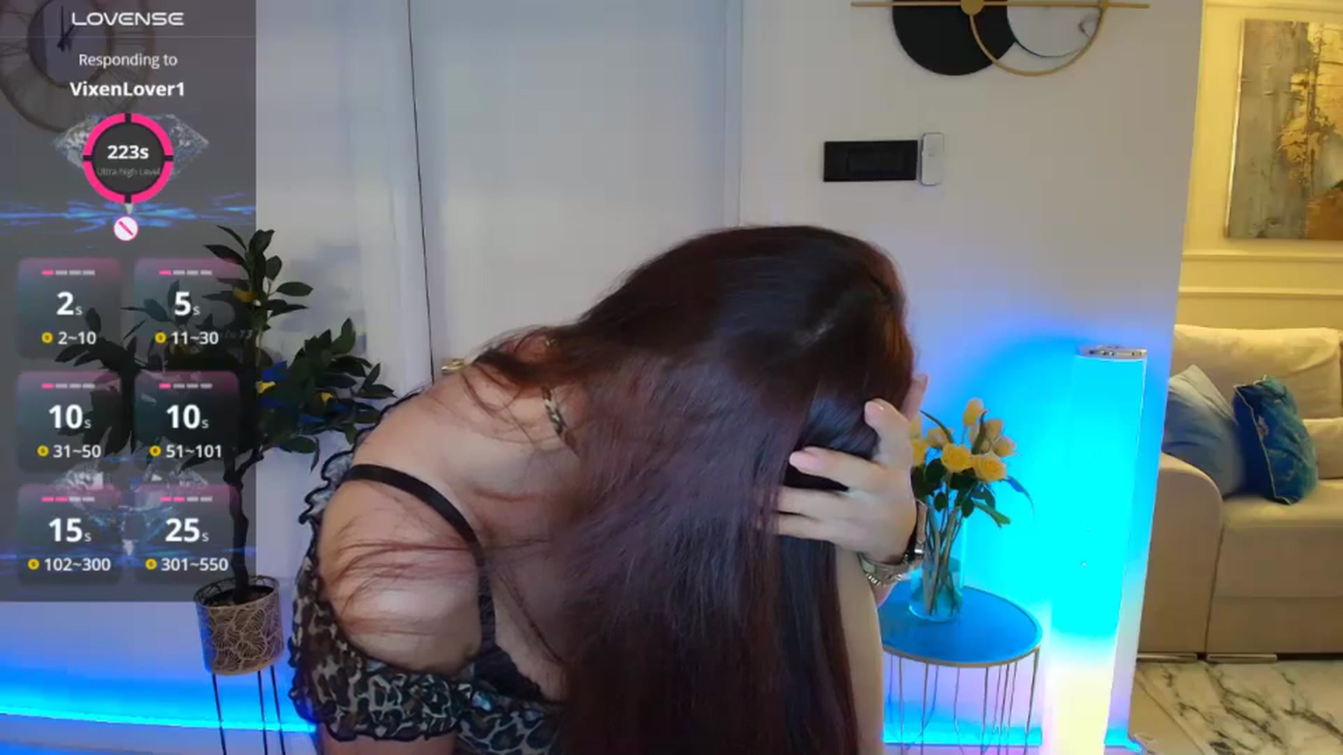 Gallery image thumbnail from JessyVixen's myfreecams stream on, 03/29/2026, 13:55 image 17 of 20