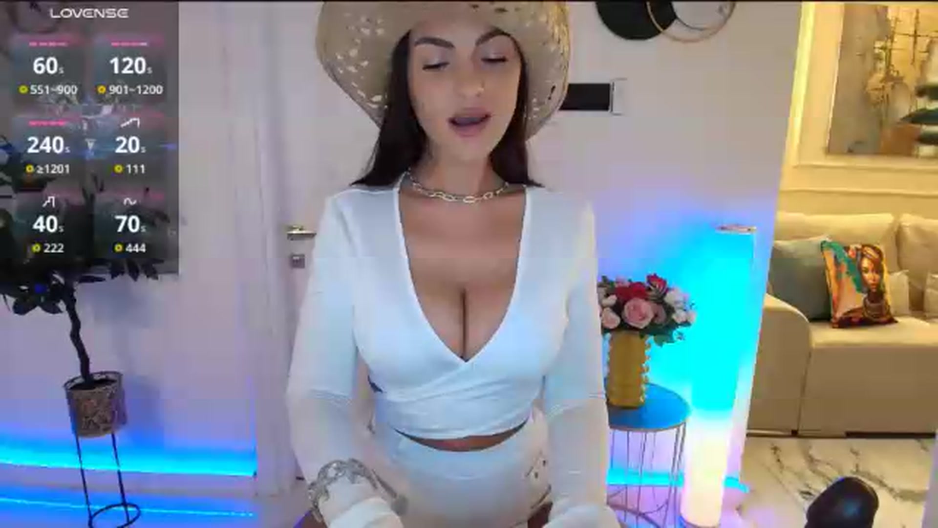 Gallery image thumbnail from JessyVixen's myfreecams stream on, 05/15/2026, 13:25 image 16 of 20