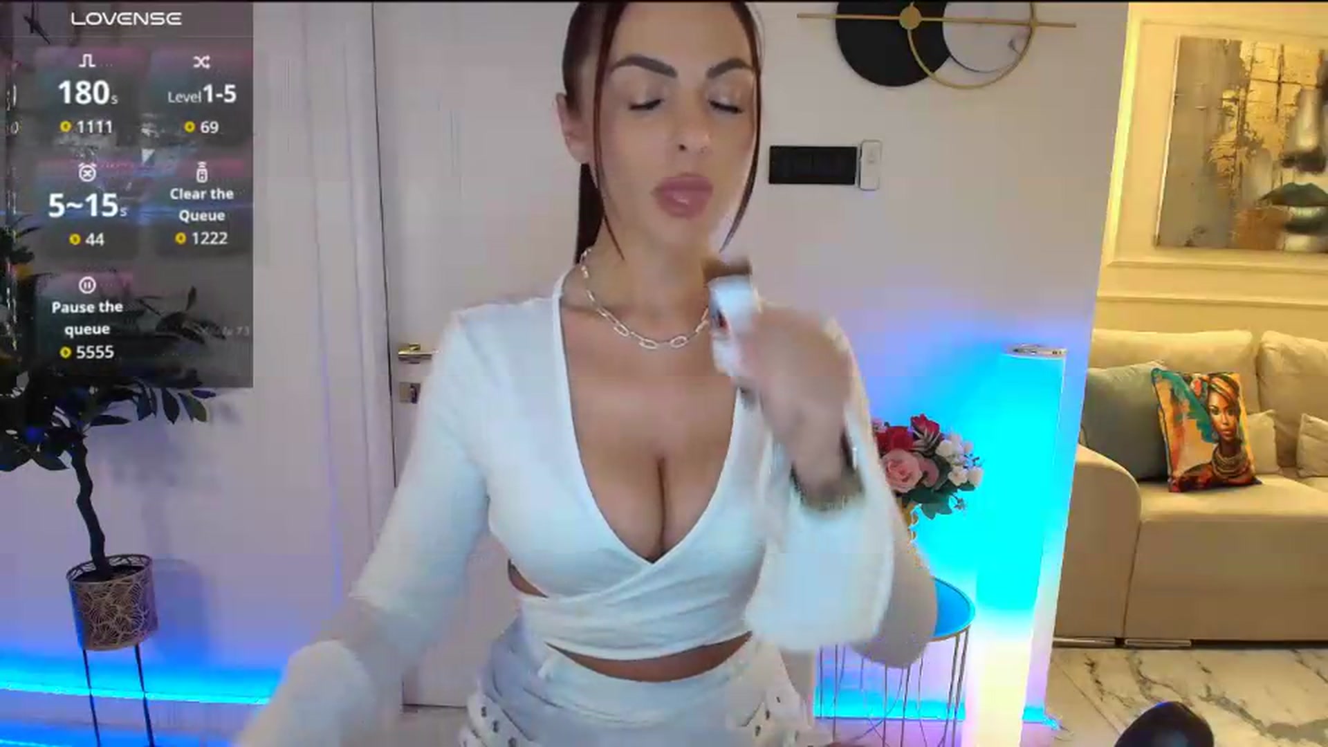 Gallery image thumbnail from JessyVixen's myfreecams stream on, 05/15/2026, 14:35 image 14 of 20