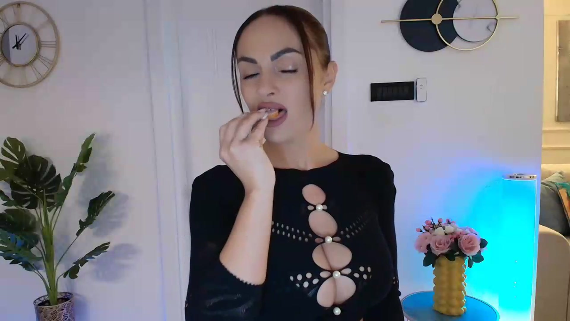 Gallery image thumbnail from JessyVixen's myfreecams stream on, 09/02/2026, 16:46 image 4 of 20