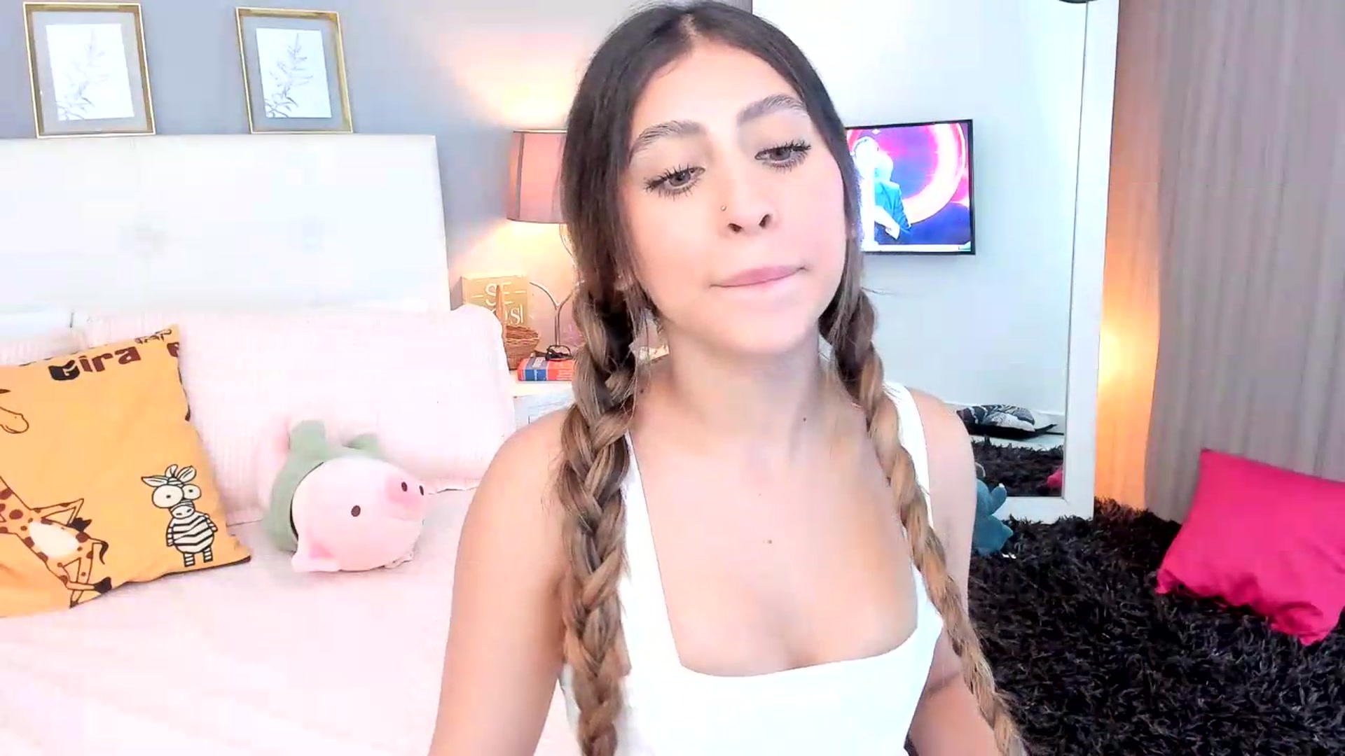 Gallery image thumbnail from Jessy_Jones's myfreecams stream on, 05/27/2026, 03:04 image 8 of 20