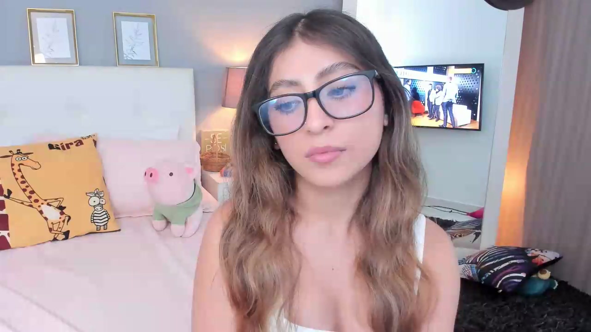 Gallery image thumbnail from Jessy_Jones's myfreecams stream on, 06/04/2026, 02:32 image 11 of 20