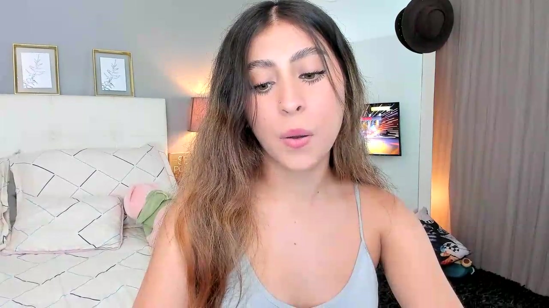Gallery image thumbnail from Jessy_Jones's myfreecams stream on, 06/05/2026, 02:31 image 9 of 20