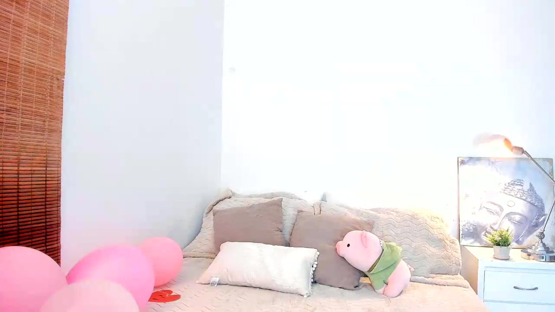 Gallery image thumbnail from Jessy_Jones's myfreecams stream on, 06/12/2026, 04:29 image 18 of 20