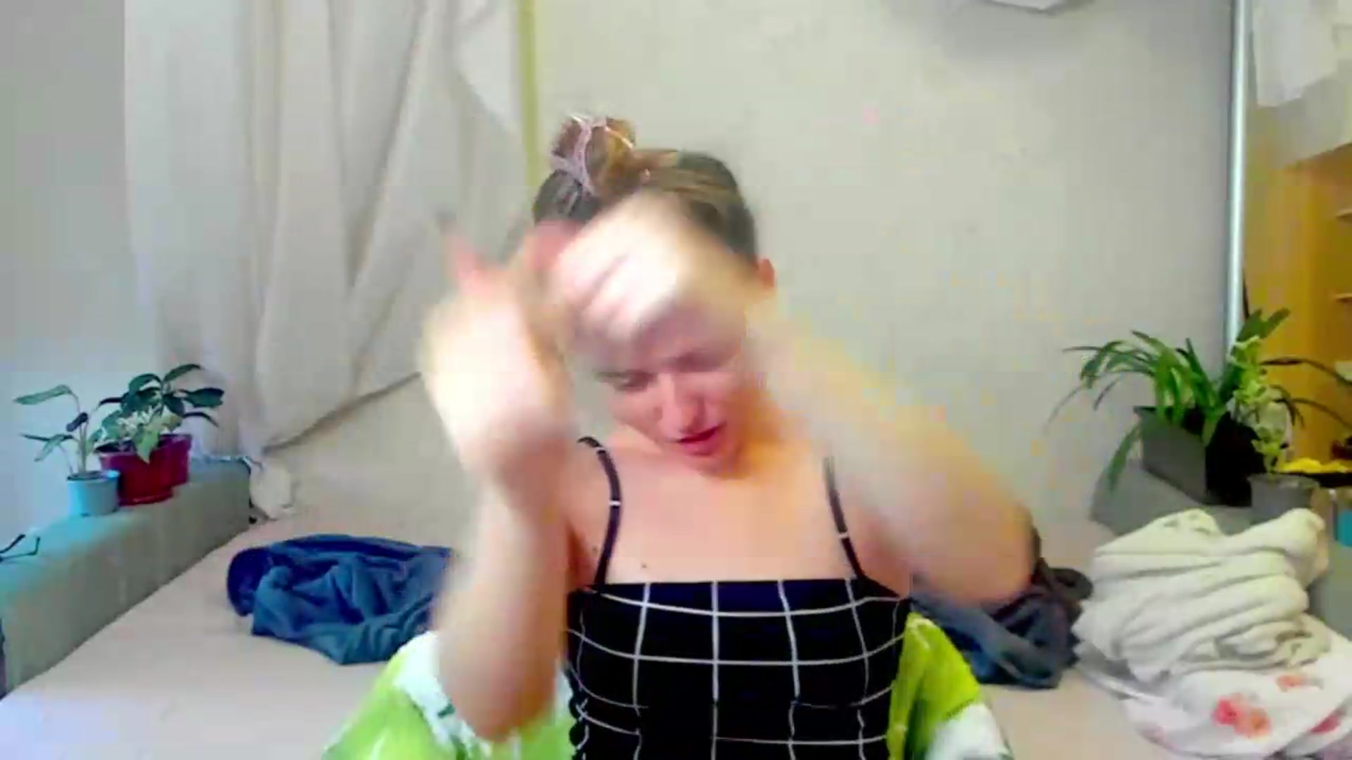 Gallery image thumbnail from Jessy_lil's myfreecams stream on, 06/27/2026, 14:53 image 6 of 20