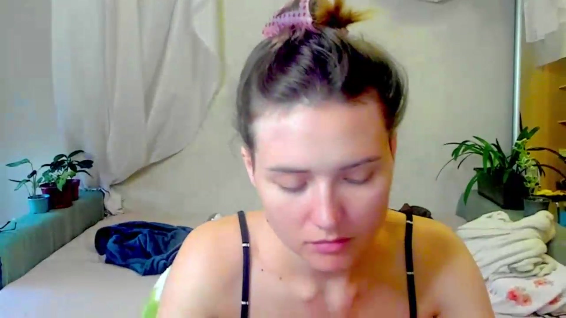 Gallery image thumbnail from Jessy_lil's myfreecams stream on, 06/27/2026, 14:53 image 9 of 20