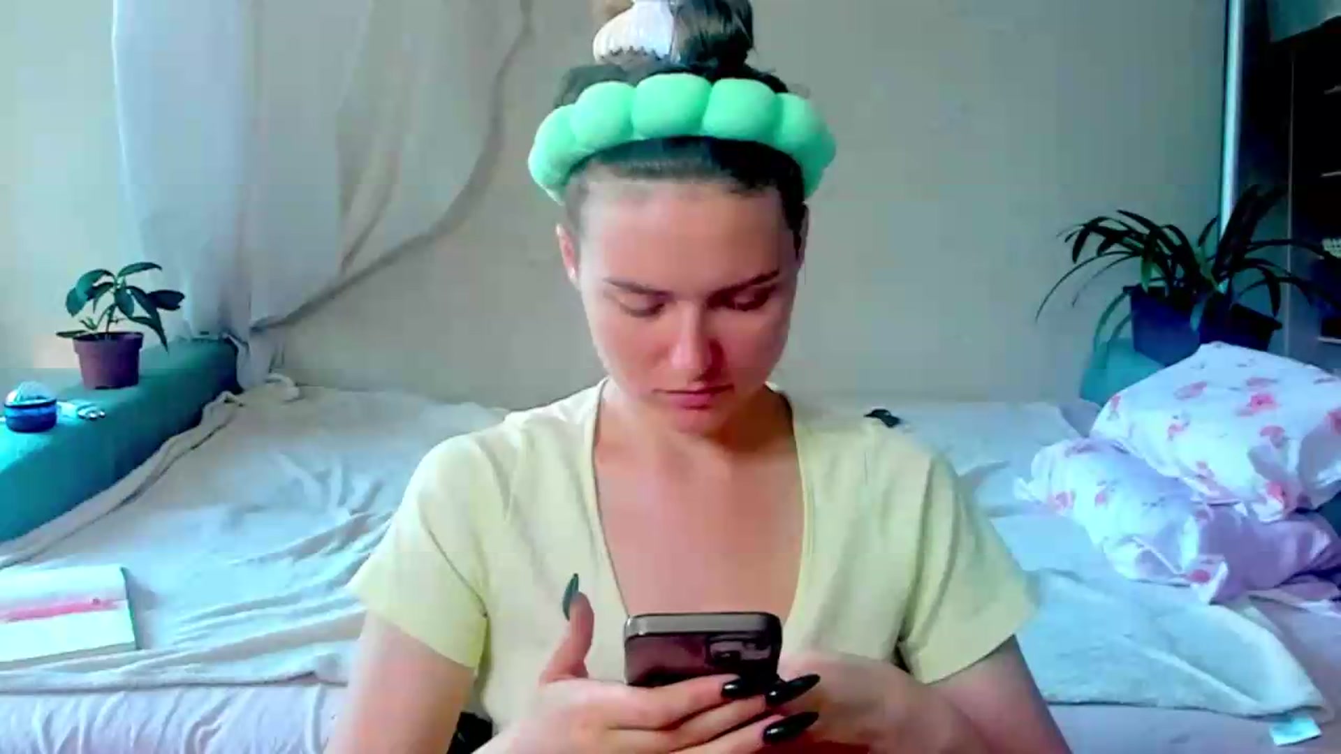 Gallery image thumbnail from Jessy_lil's myfreecams stream on, 06/30/2026, 15:50 image 6 of 20