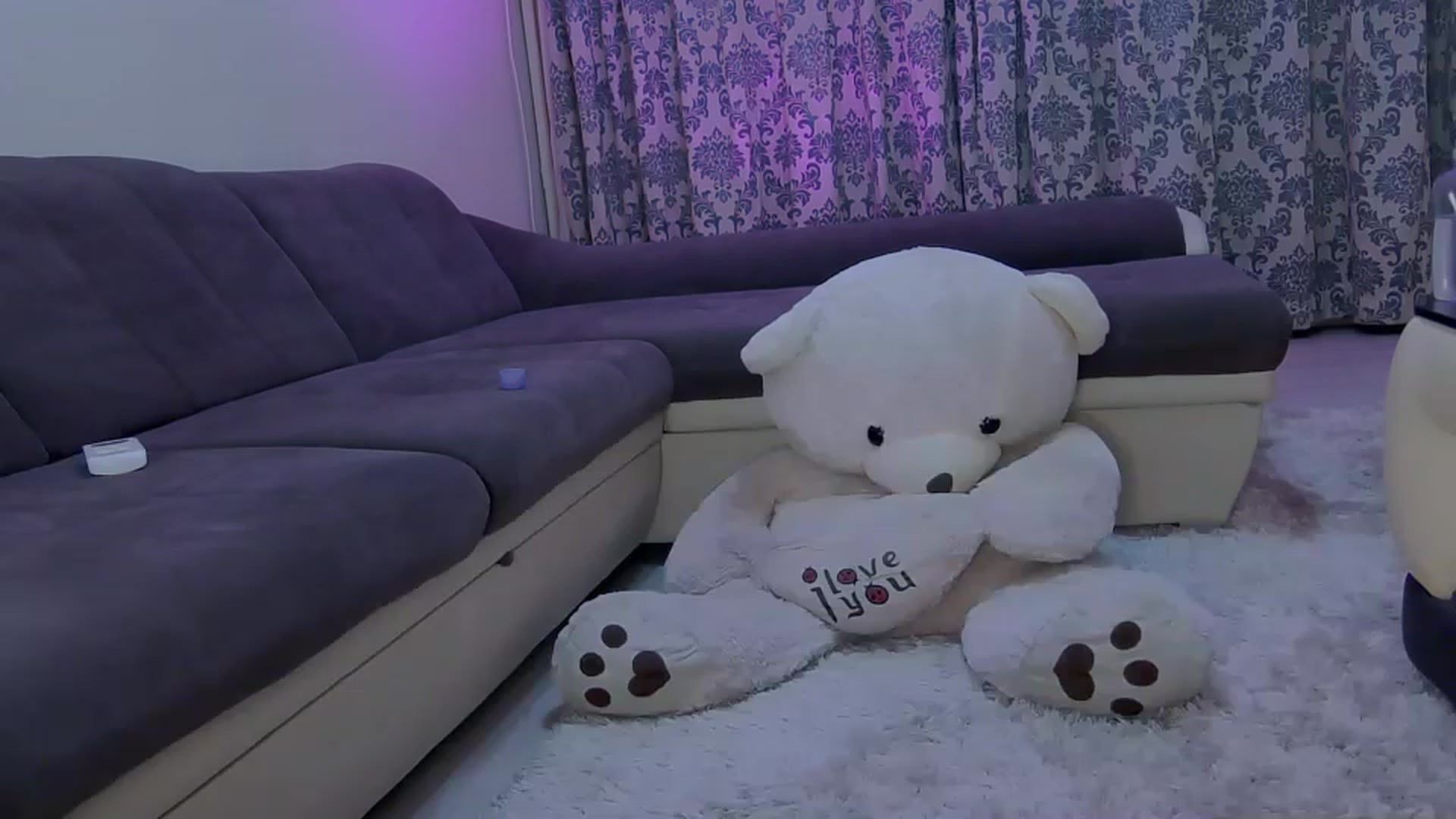 Gallery image thumbnail from Jessy_mylove's myfreecams stream on, 04/30/2023, 23:34 image 19 of 20