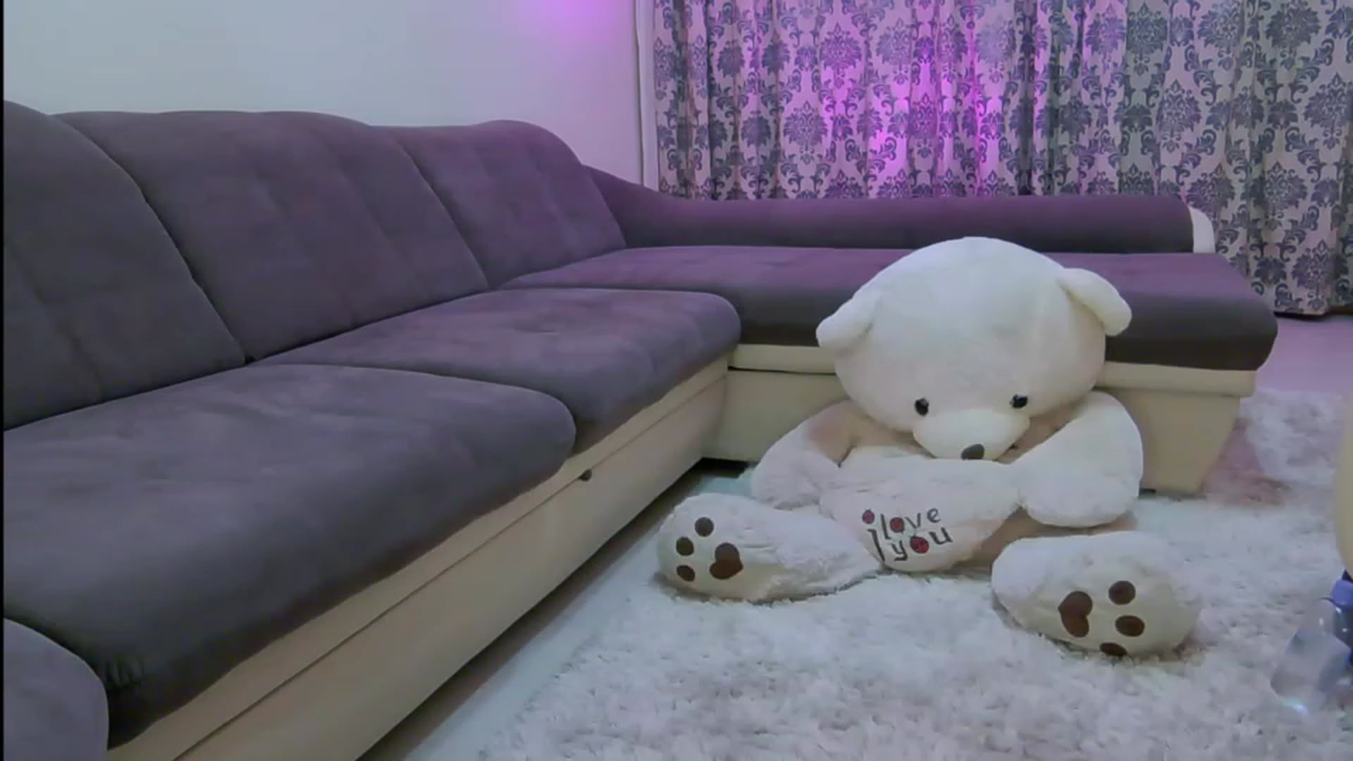 Gallery image thumbnail from Jessy_mylove's myfreecams stream on, 06/12/2023, 01:24 image 15 of 20