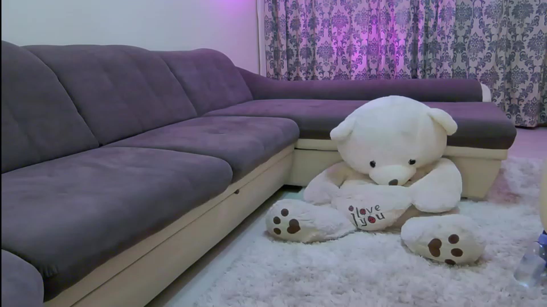Gallery image thumbnail from Jessy_mylove's myfreecams stream on, 06/12/2023, 01:24 image 18 of 20