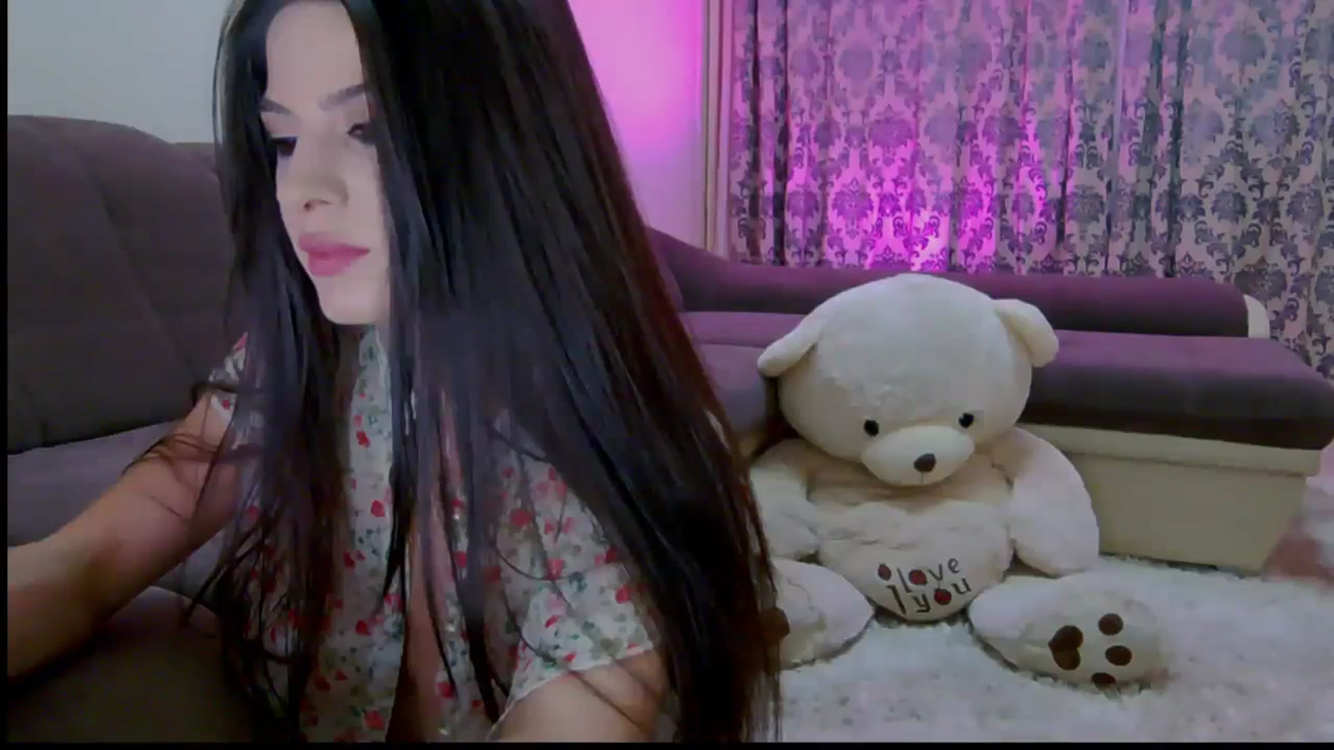 Gallery image thumbnail from Jessy_mylove's myfreecams stream on, 08/21/2023, 02:03 image 7 of 20