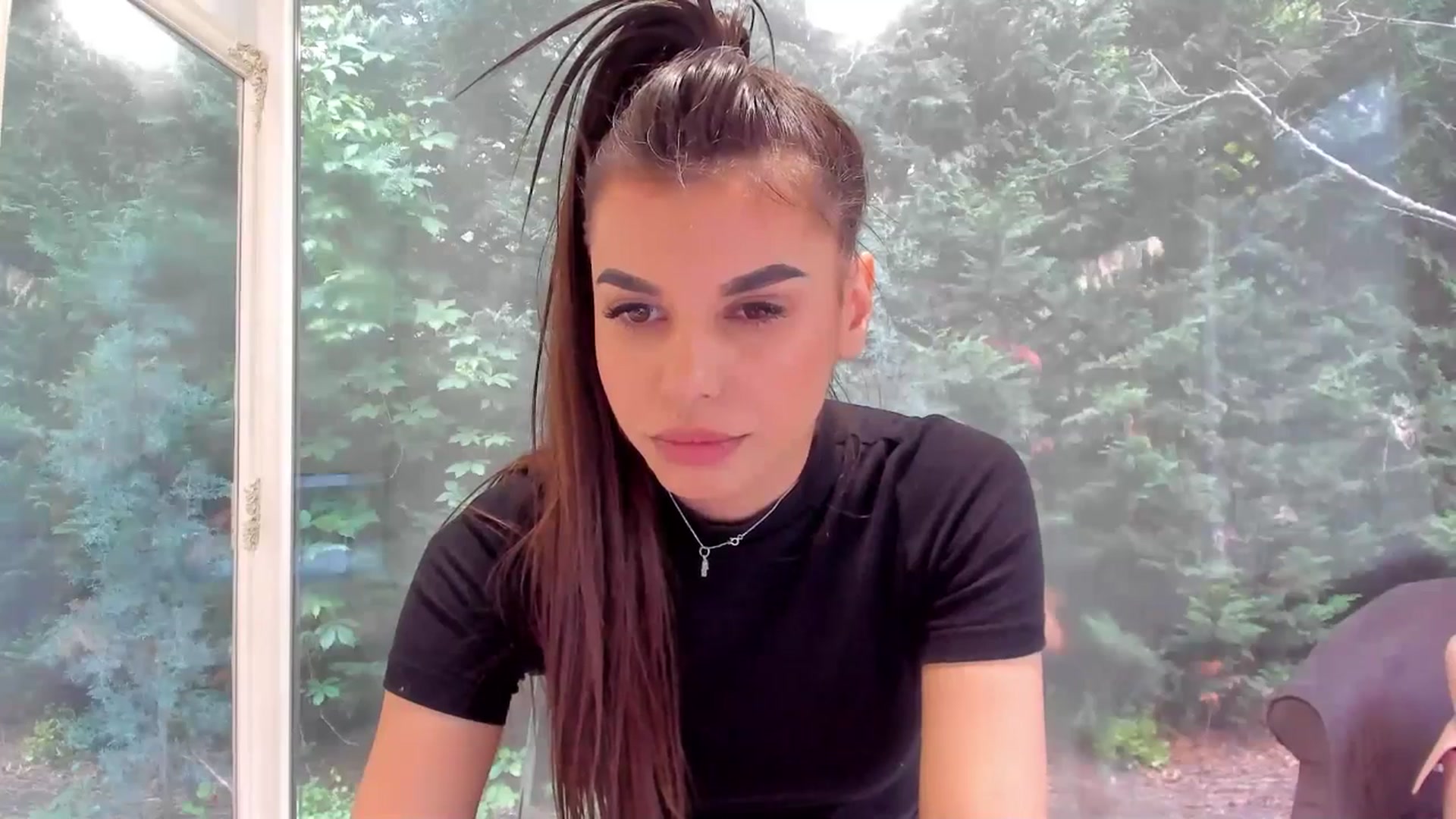 Gallery image thumbnail from Jessy_yy's myfreecams stream on, 04/25/2024, 13:57 image 6 of 20