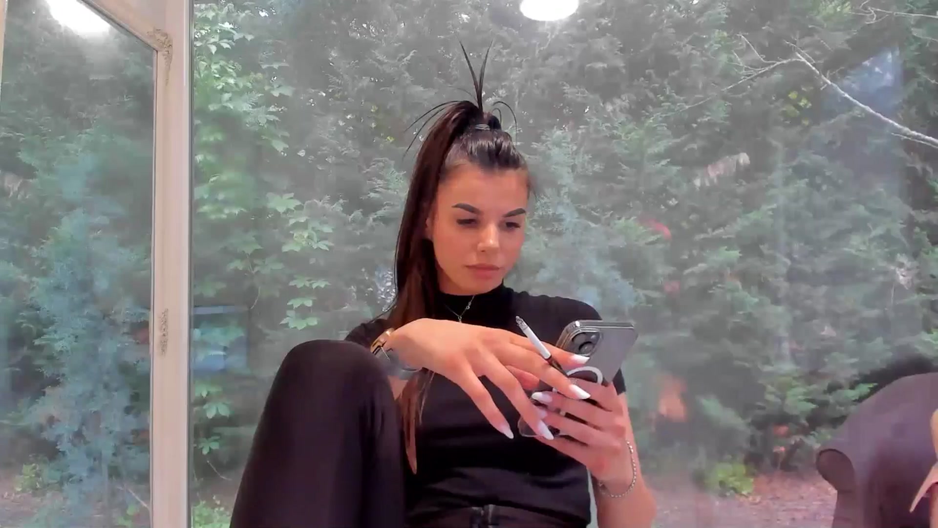 Gallery image thumbnail from Jessy_yy's myfreecams stream on, 04/25/2024, 13:57 image 8 of 20
