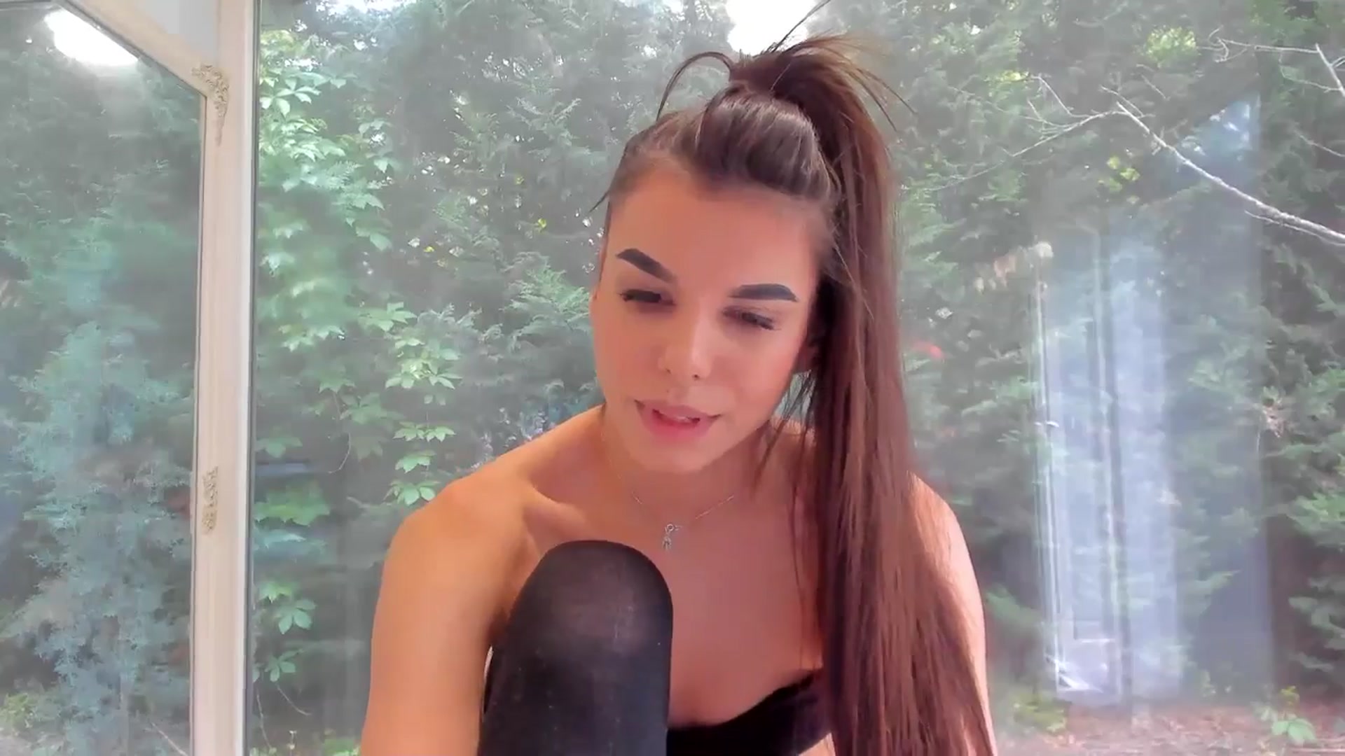 Gallery image thumbnail from Jessy_yy's myfreecams stream on, 04/26/2024, 10:10 image 8 of 20