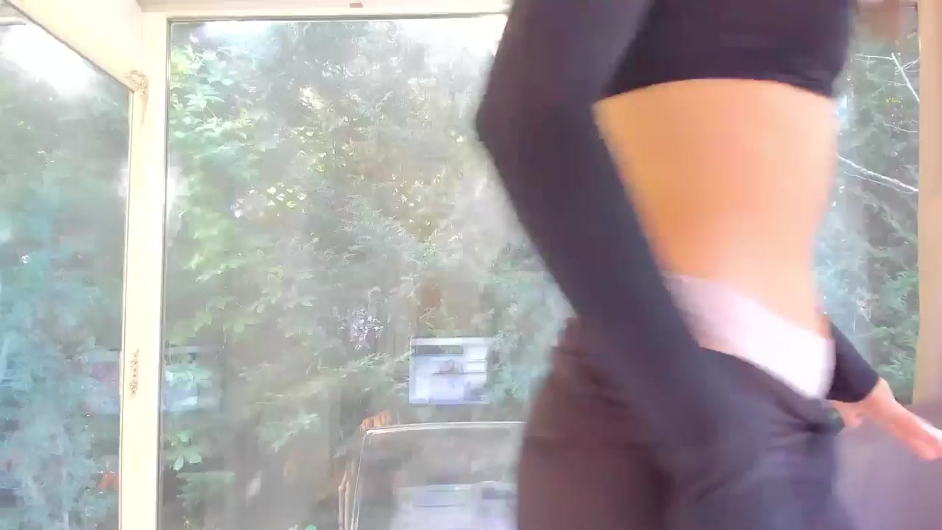 Gallery image thumbnail from Jessy_yy's myfreecams stream on, 05/07/2024, 08:43 image 8 of 20