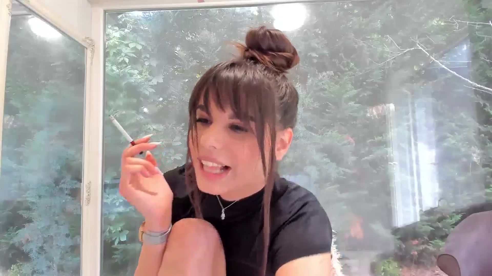 Gallery image thumbnail from Jessy_yy's myfreecams stream on, 05/10/2024, 12:25 image 8 of 20