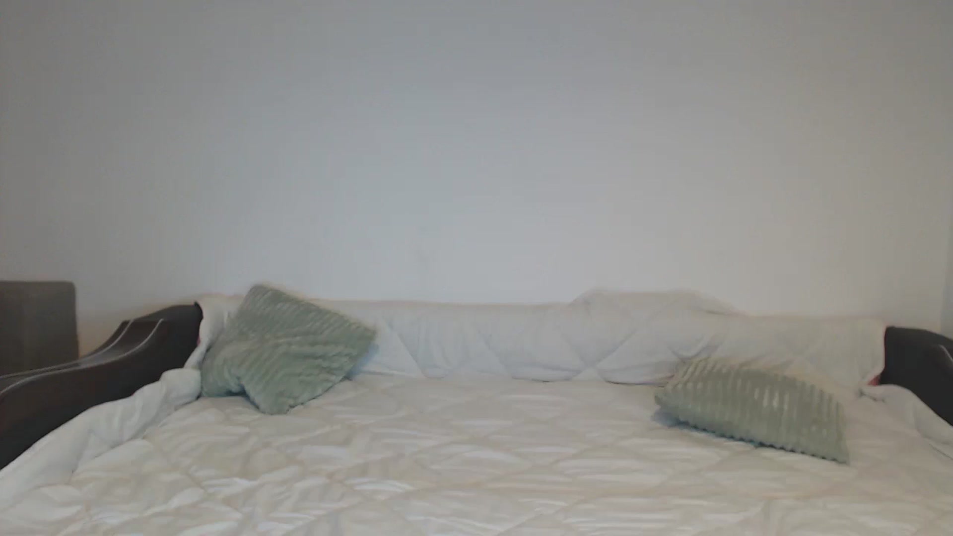 Gallery image thumbnail from Jessyca77's myfreecams stream on, 03/03/2025, 15:27 image 17 of 20