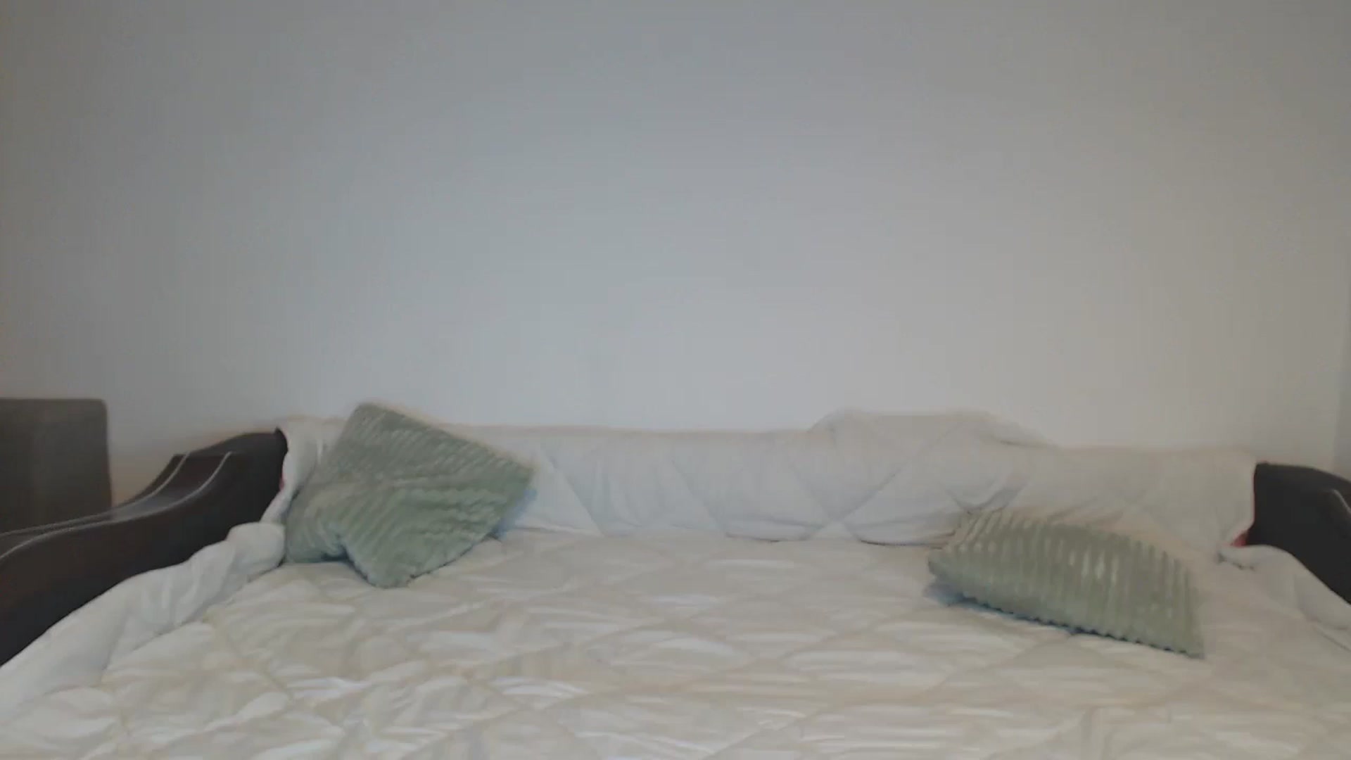 Gallery image thumbnail from Jessyca77's myfreecams stream on, 03/03/2025, 15:27 image 14 of 20