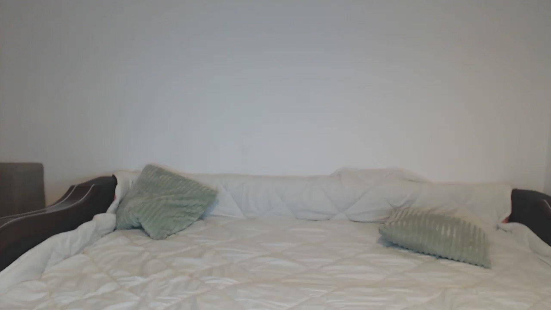 Gallery image thumbnail from Jessyca77's myfreecams stream on, 03/03/2025, 15:27 image 16 of 20