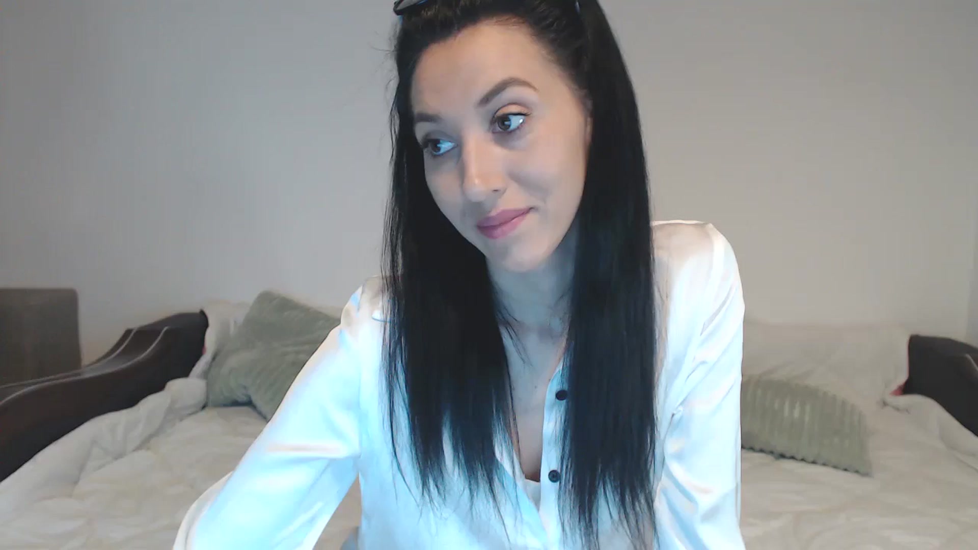 Gallery image thumbnail from Jessyca77's myfreecams stream on, 03/03/2025, 15:27 image 11 of 20