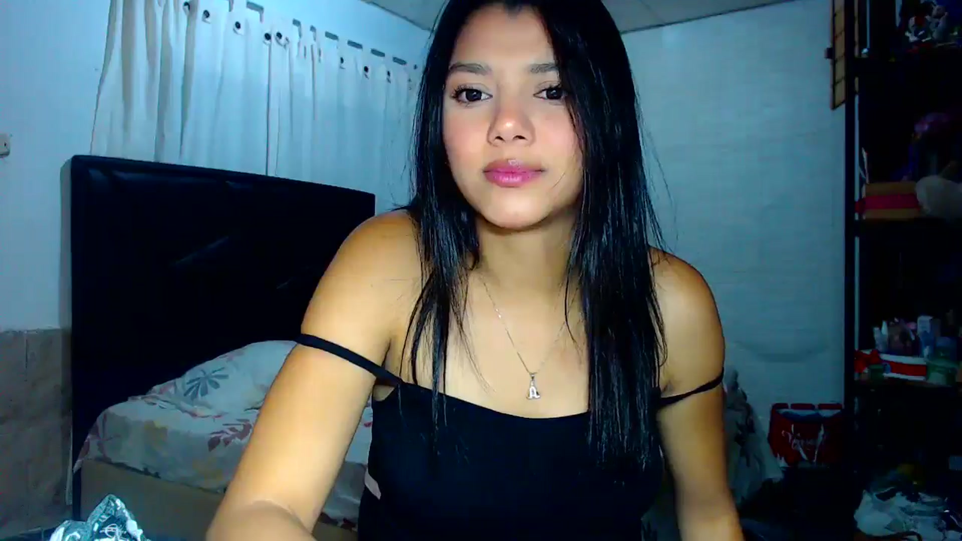 Gallery image thumbnail from Jessycutie's myfreecams stream on, 06/29/2025, 18:08 image 20 of 20