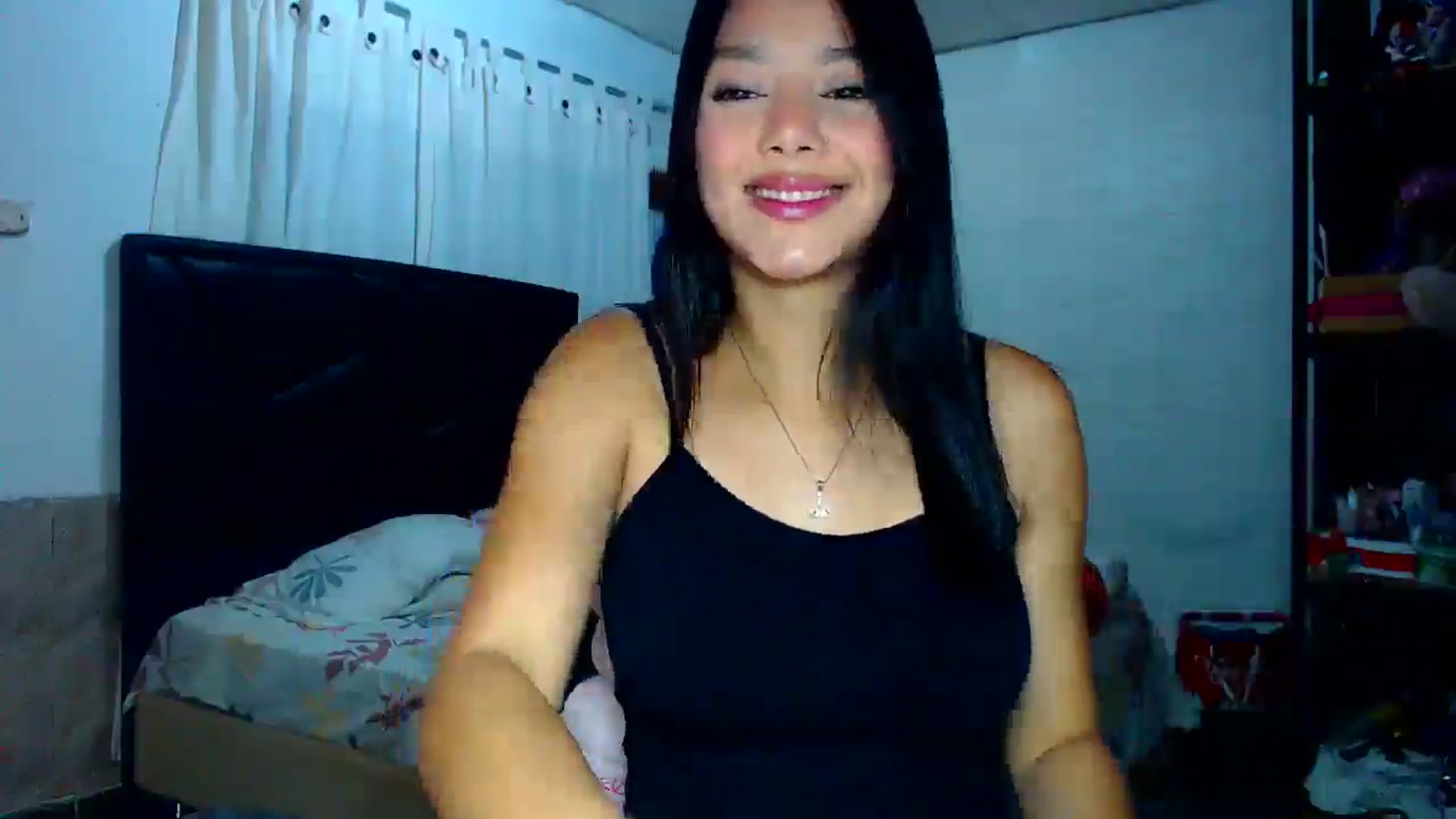 Gallery image thumbnail from Jessycutie's myfreecams stream on, 06/29/2025, 18:08 image 5 of 20