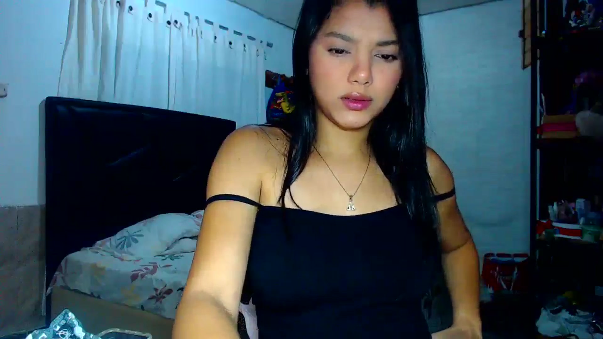 Gallery image thumbnail from Jessycutie's myfreecams stream on, 06/29/2025, 18:08 image 18 of 20