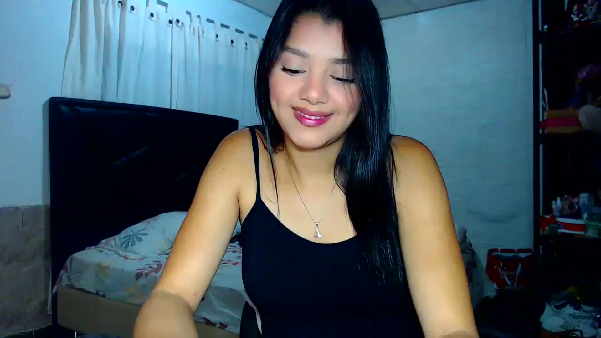 Gallery image thumbnail from Jessycutie's myfreecams stream on, 06/29/2025, 18:08 image 2 of 20
