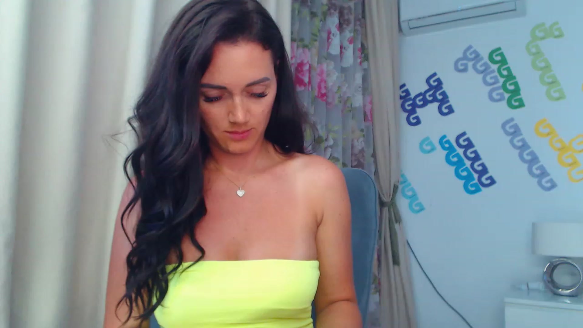 Gallery image thumbnail from Jessykmx's myfreecams stream on, 05/30/2023, 21:03 image 12 of 20