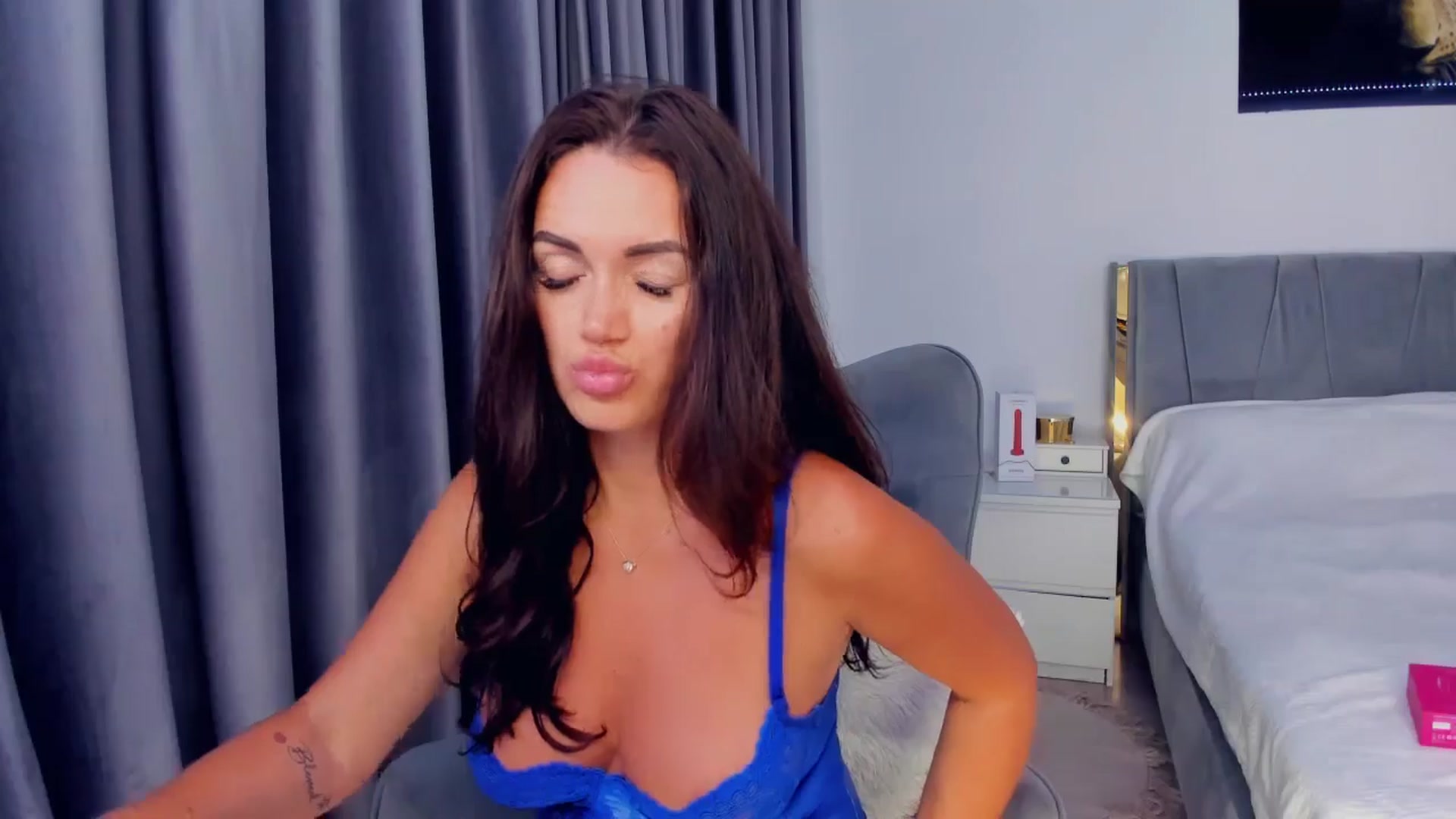 Gallery image thumbnail from Jessykmx's myfreecams stream on, 08/16/2025, 22:37 image 7 of 20