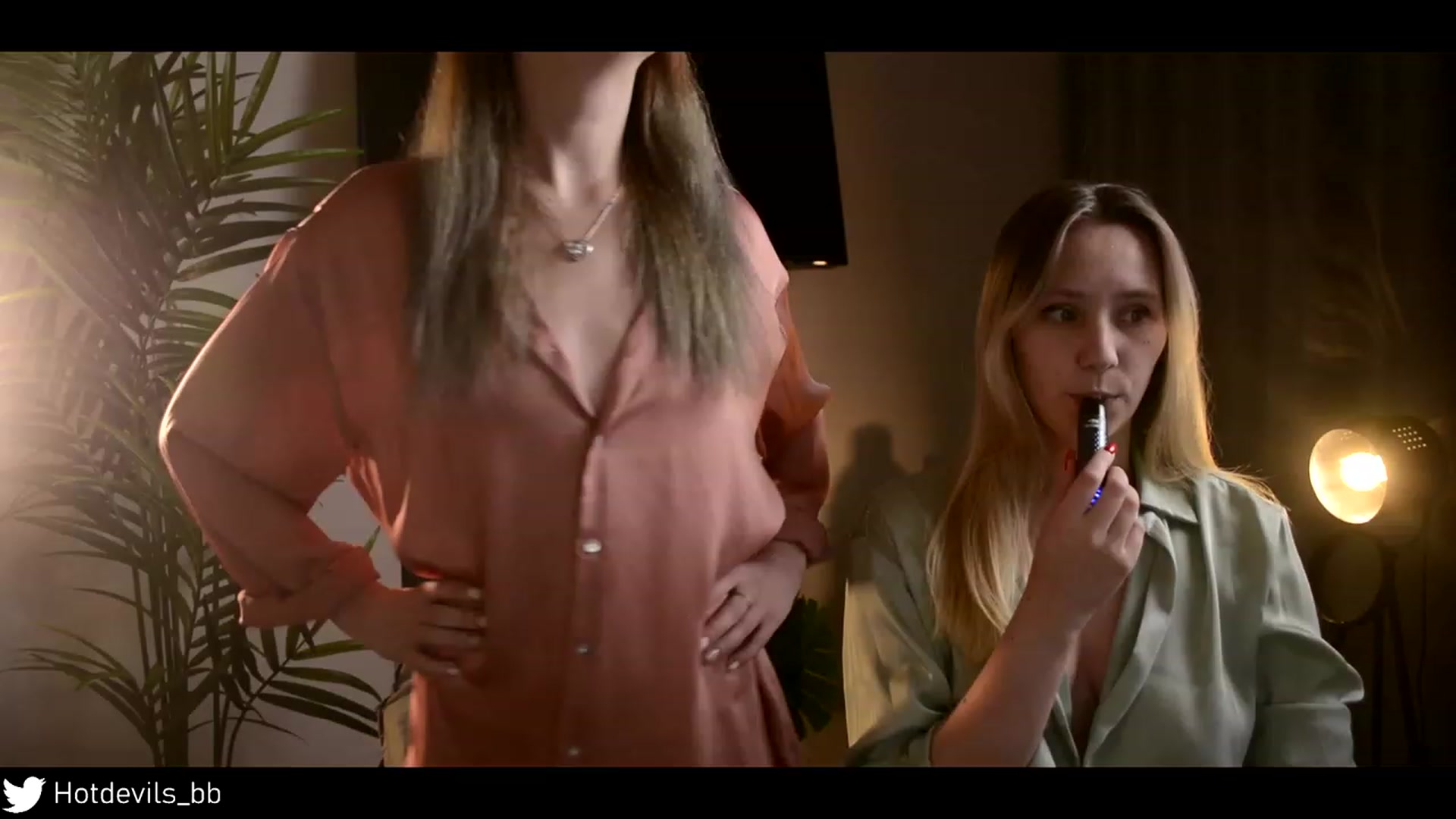 Gallery image thumbnail from Jessyumm's myfreecams stream on, 01/22/2023, 24:08 image 5 of 20