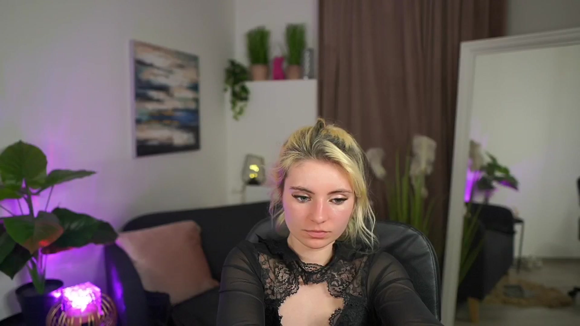 Gallery image thumbnail from Jetpearl74's myfreecams stream on, 04/02/2026, 01:08 image 16 of 20