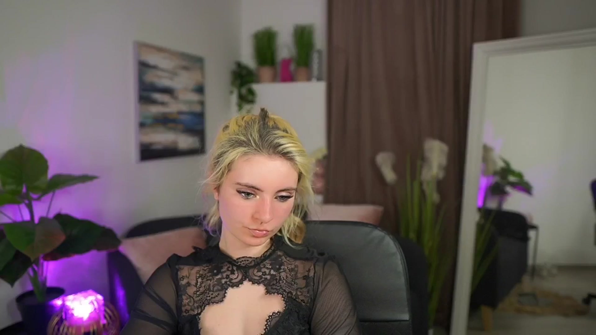 Gallery image thumbnail from Jetpearl74's myfreecams stream on, 04/02/2026, 01:08 image 5 of 20