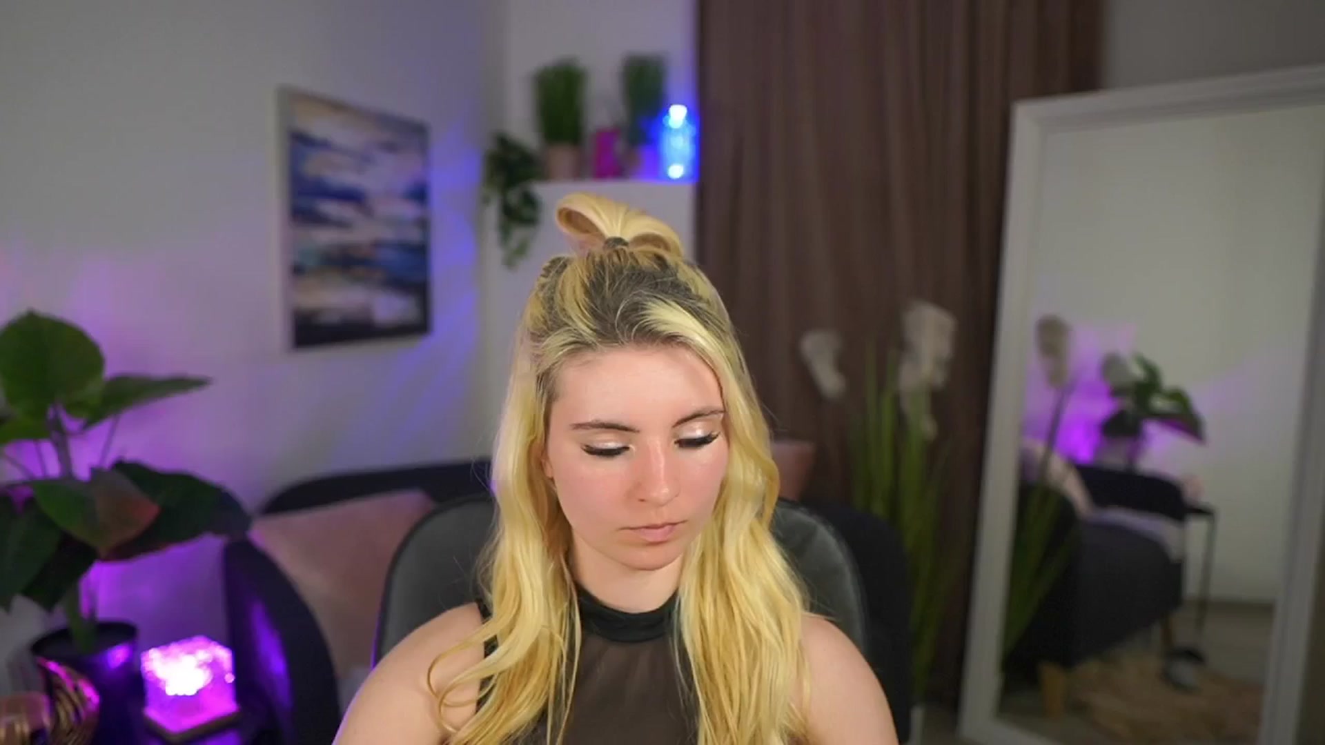 Gallery image thumbnail from Jetpearl74's myfreecams stream on, 04/02/2026, 20:01 image 14 of 20