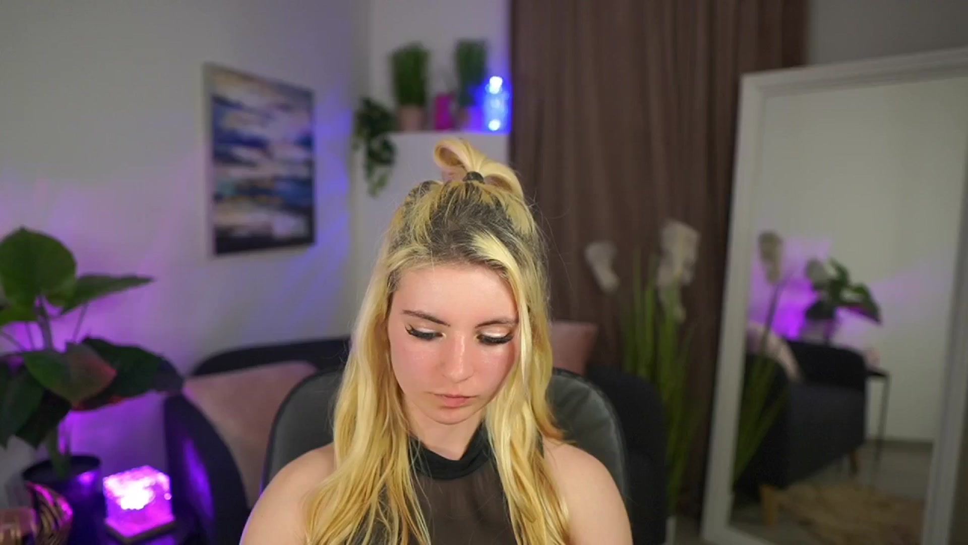 Gallery image thumbnail from Jetpearl74's myfreecams stream on, 04/02/2026, 21:42 image 8 of 20