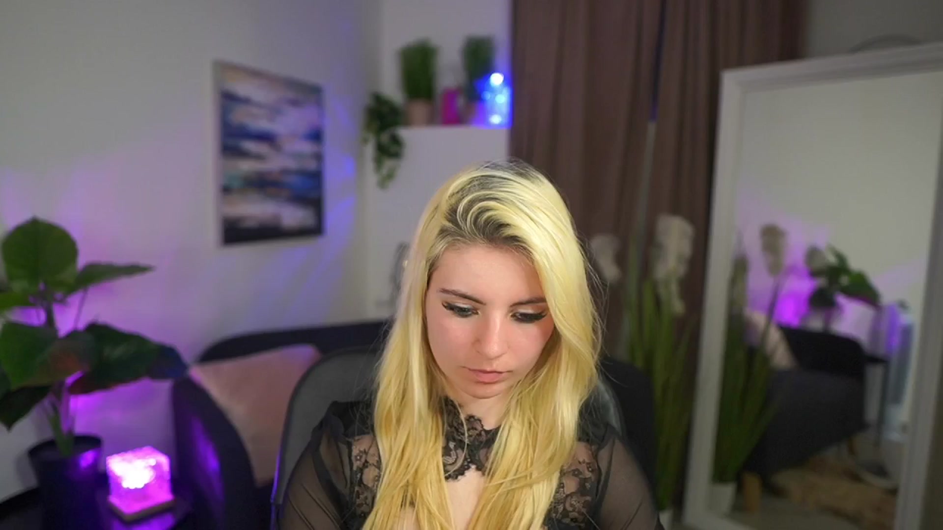 Gallery image thumbnail from Jetpearl74's myfreecams stream on, 04/05/2026, 21:04 image 8 of 20