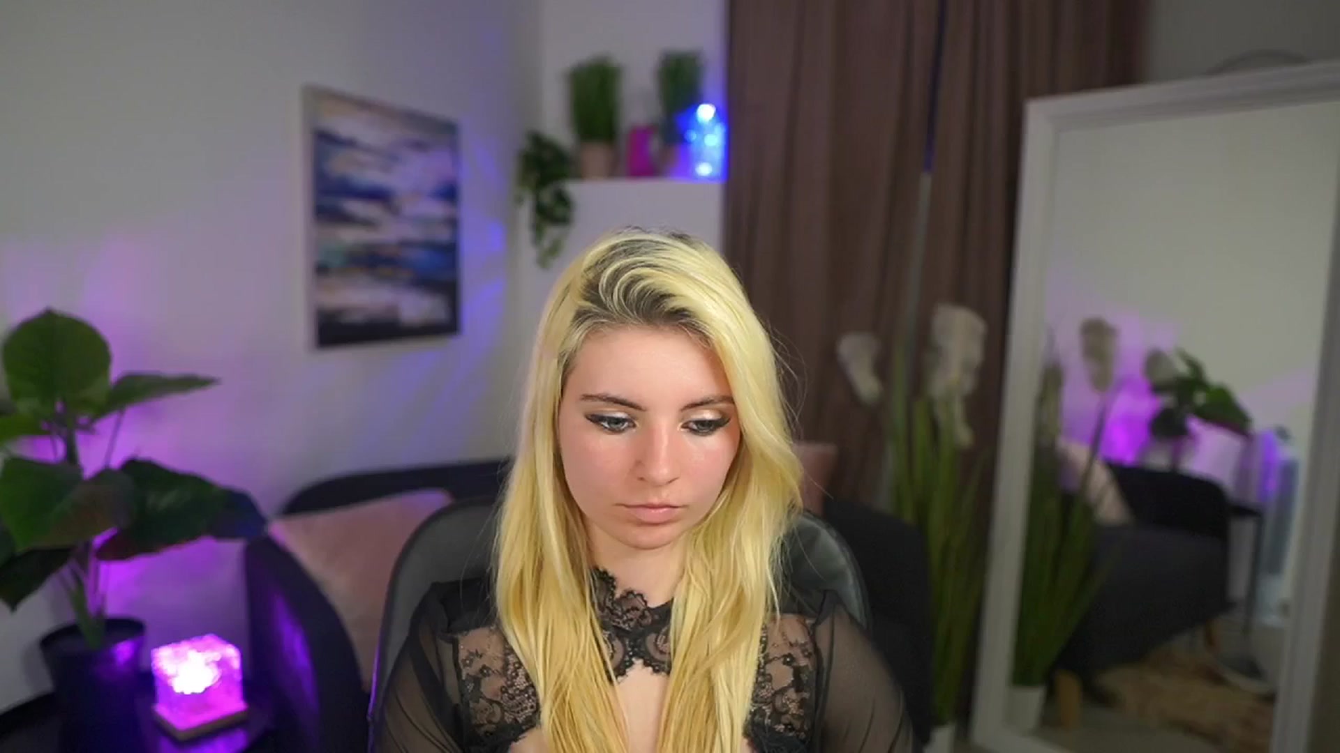 Gallery image thumbnail from Jetpearl74's myfreecams stream on, 04/05/2026, 21:04 image 7 of 20