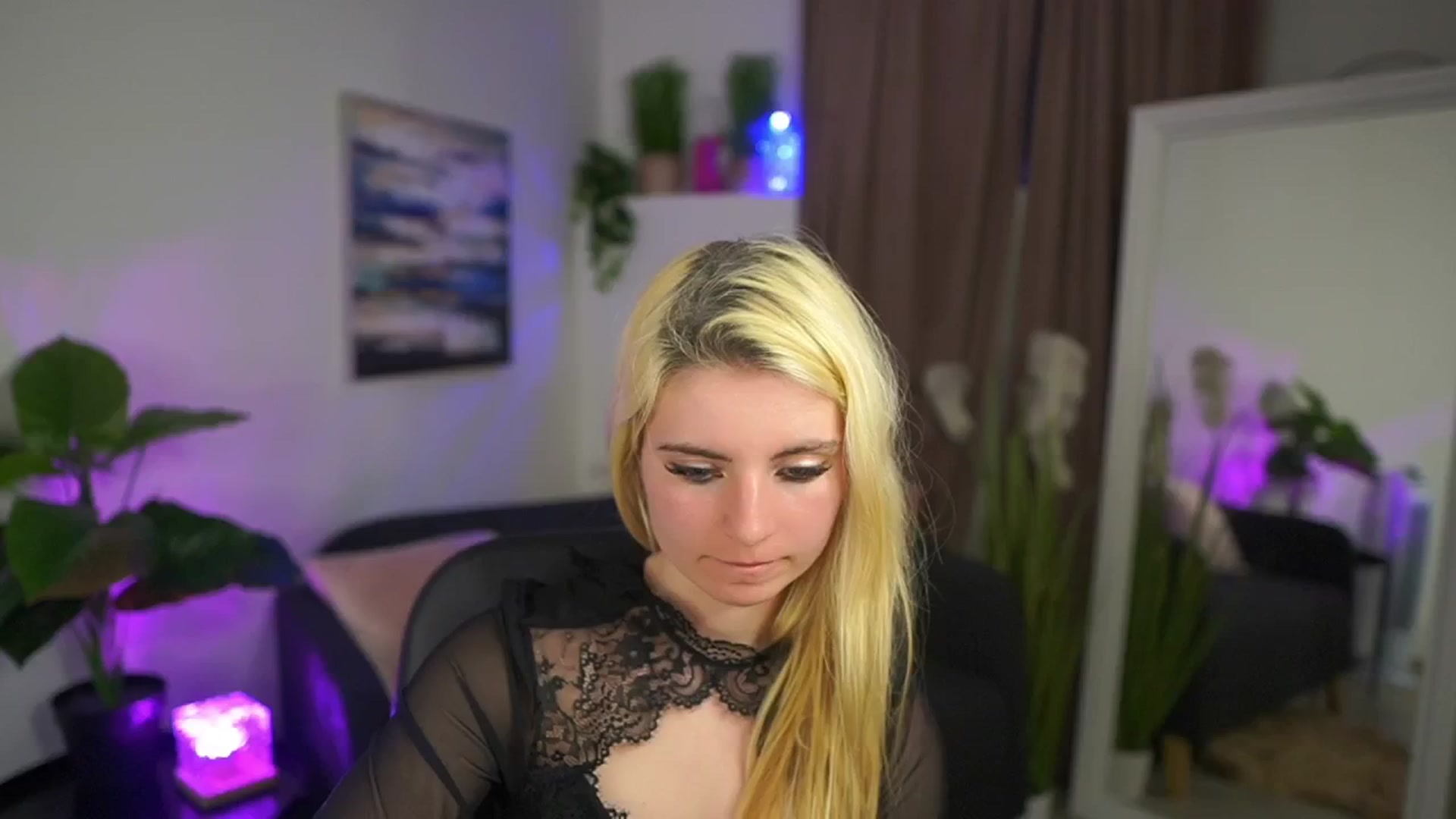 Gallery image thumbnail from Jetpearl74's myfreecams stream on, 04/05/2026, 22:57 image 7 of 20