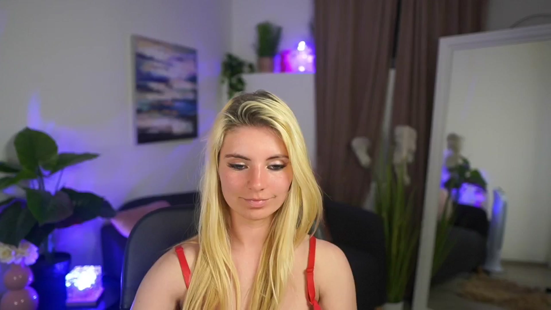 Gallery image thumbnail from Jetpearl74's myfreecams stream on, 04/16/2026, 22:01 image 20 of 20
