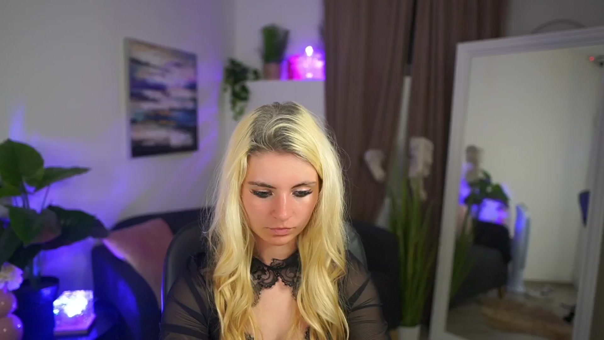 Gallery image thumbnail from Jetpearl74's myfreecams stream on, 04/19/2026, 22:02 image 8 of 20