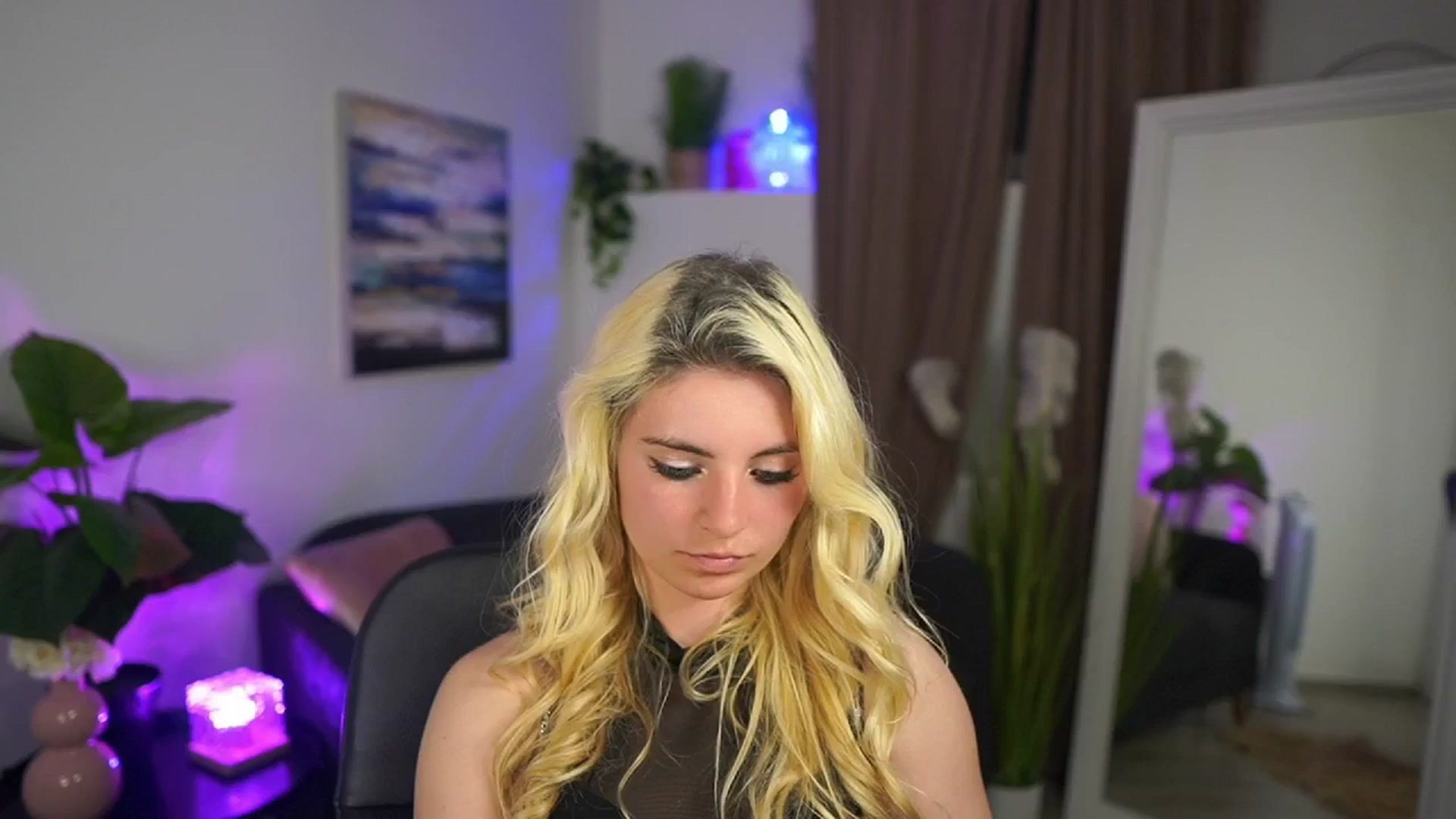 Gallery image thumbnail from Jetpearl74's myfreecams stream on, 04/26/2026, 23:04 image 6 of 20