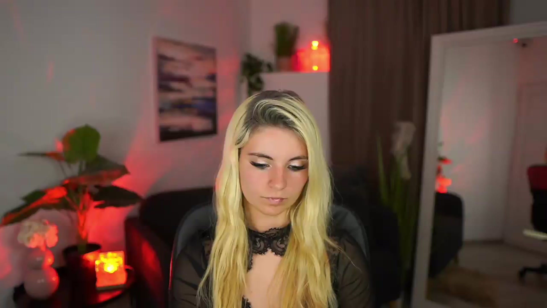Gallery image thumbnail from Jetpearl74's myfreecams stream on, 05/07/2026, 18:50 image 12 of 20