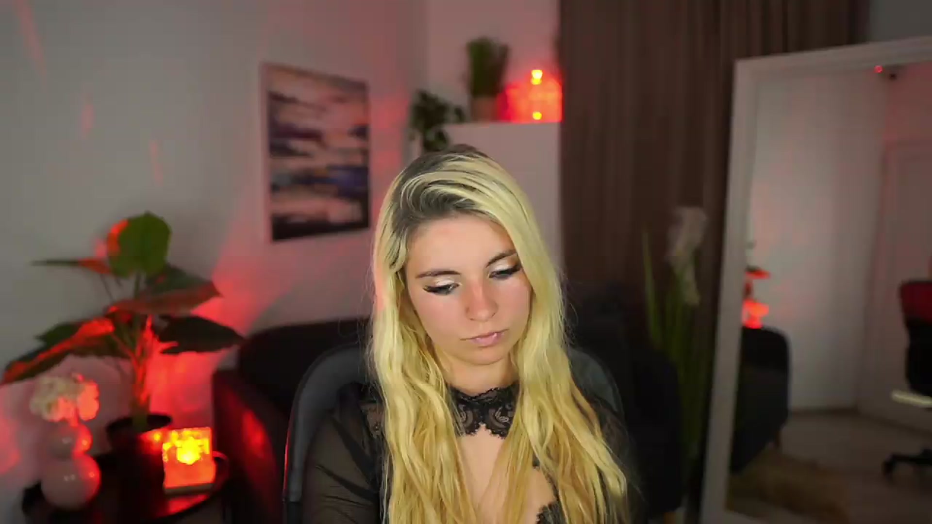 Gallery image thumbnail from Jetpearl74's myfreecams stream on, 05/07/2026, 18:50 image 9 of 20
